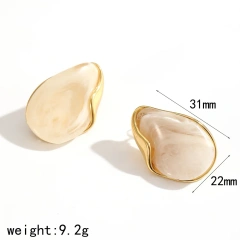 Maillard Resin Stud Earrings Amber Womens 18K Gold Plated Waterproof Stainless Steel Stud Earrings for Party YF8027