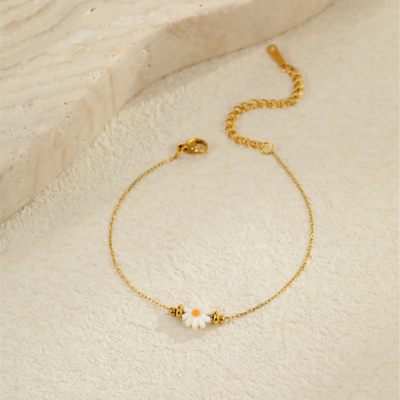 Summer Versatile Flower Bracelet 18k Gold Plated Waterproof Stainless Steel Earrings for Gift YF8067