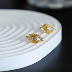 Simple Vintage Zircon Devils Eye Stud Earrings 18k Gold Plated Waterproof Stainless Steel Stud Earrings Women YF8060