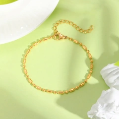 Simple and Stylish Stainless Steel Melee Bracelet 18K Gold Plated Waterproof Stainless Steel YF8155