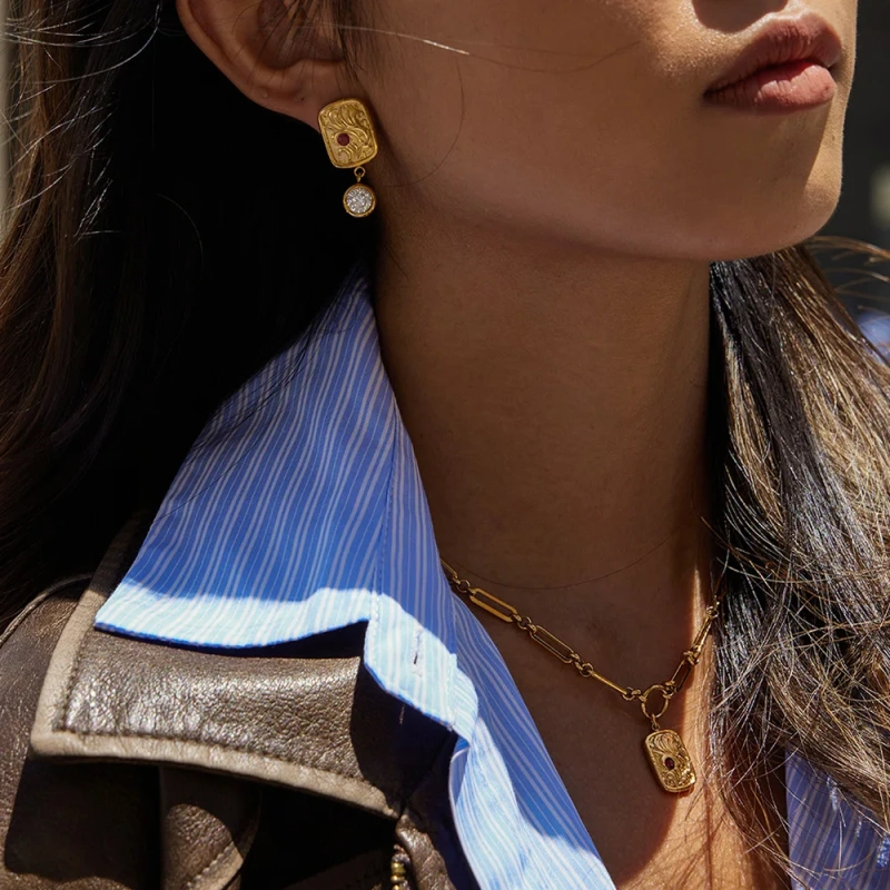 Stainless Steel Waterproof Jewelry Set 18k Gold Plated Square Pendant Necklace Round White Zircon Earrings Bracelet YF6629