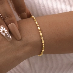 Simple and Stylish Stainless Steel Melee Bracelet 18K Gold Plated Waterproof Stainless Steel YF8155