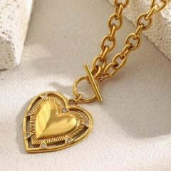 18K Gold Plated Stainless Steel Waterproof Heart Pendant Necklace Toggle Buckle Romantic Womens Gift Jewelry YF8002