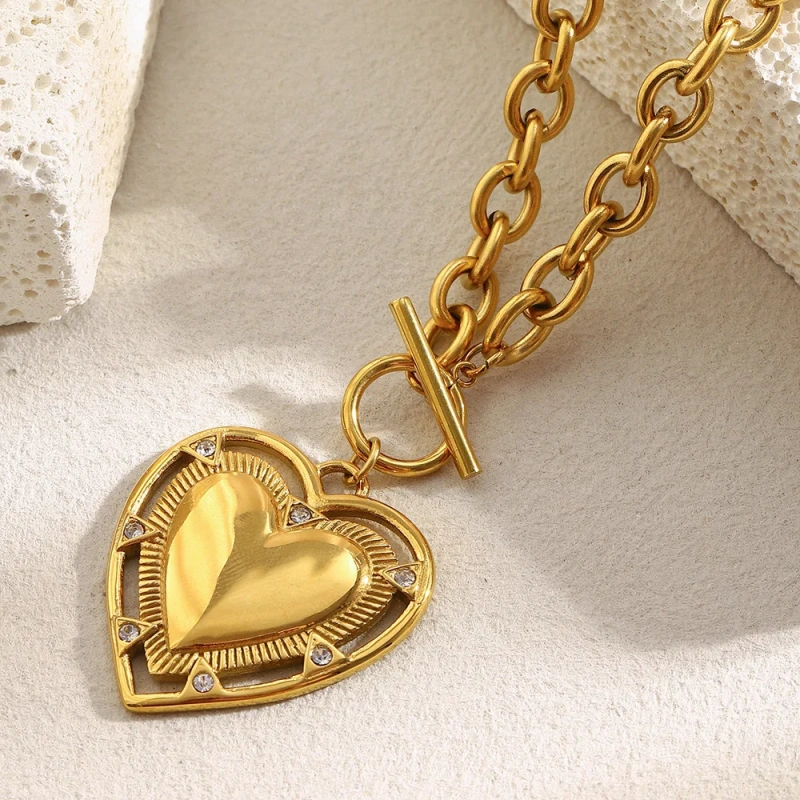 18K Gold Plated Stainless Steel Waterproof Heart Pendant Necklace Toggle Buckle Romantic Womens Gift Jewelry YF8002