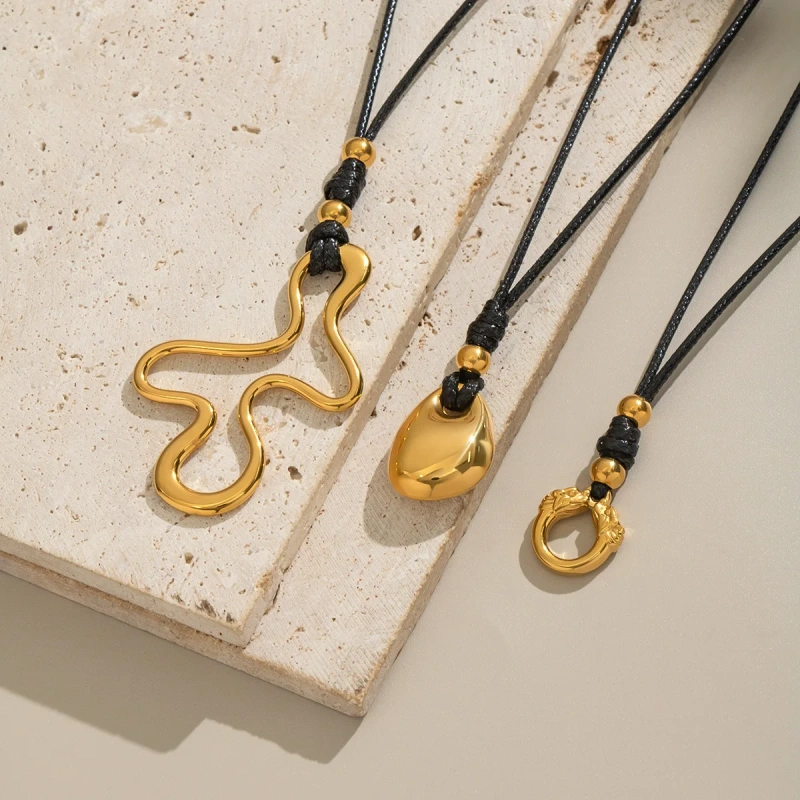 Exaggerated Personality Irregular Pendant Leather Rope Necklace Girls 18K Gold Plated Waterproof Stainless Steel YF8197