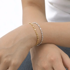 Simple and Stylish Stainless Steel Melee Bracelet 18K Gold Plated Waterproof Stainless Steel YF8155