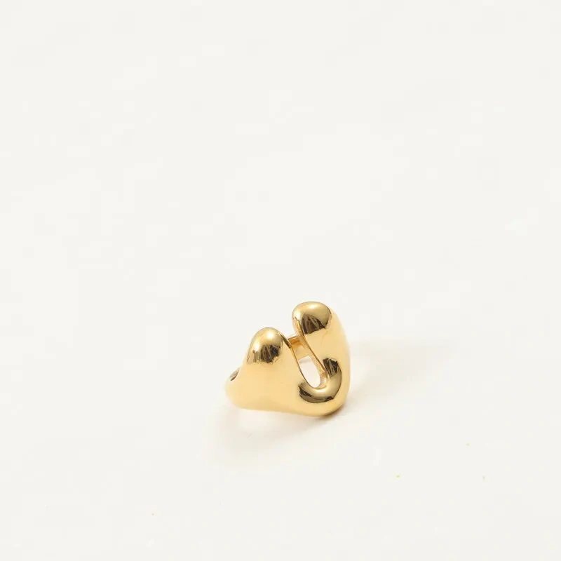 Gentle Abstract Peach Heart Ring Wide 18K Gold Plated Waterproof Stainless Steel YF8220