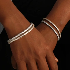 Luxurious and Elegant Single Row Stretch Filled Zircon Bracelet 18K Gold Plated Waterproof Stainless Steel YF8206