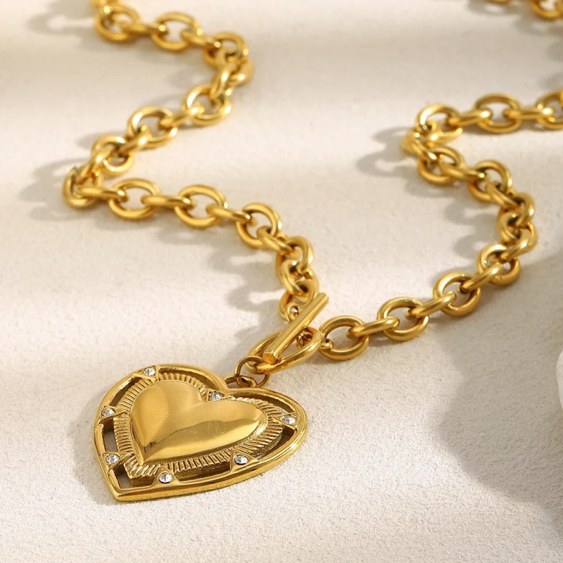 18K Gold Plated Stainless Steel Waterproof Heart Pendant Necklace Toggle Buckle Romantic Womens Gift Jewelry YF8002