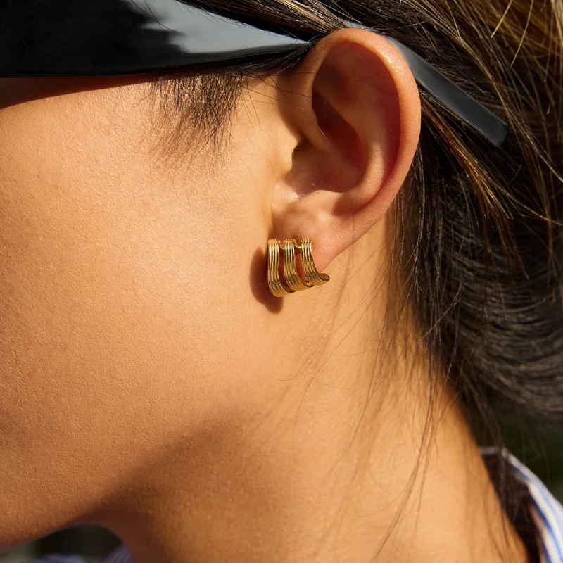 Hot Selling Stainless Steel Waterproof Women Jewelry 18k Gold Plated Three Layer Thread Hypoallergenic Earrings YF6633