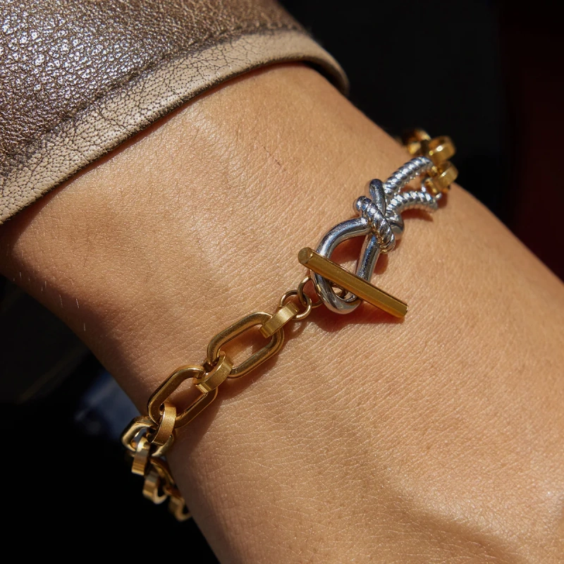 New Stainless Steel Design Waterproof Jewelry 18K Gold Plated Two Tone Line Knot Hypoallergenic Bracelet YF6631