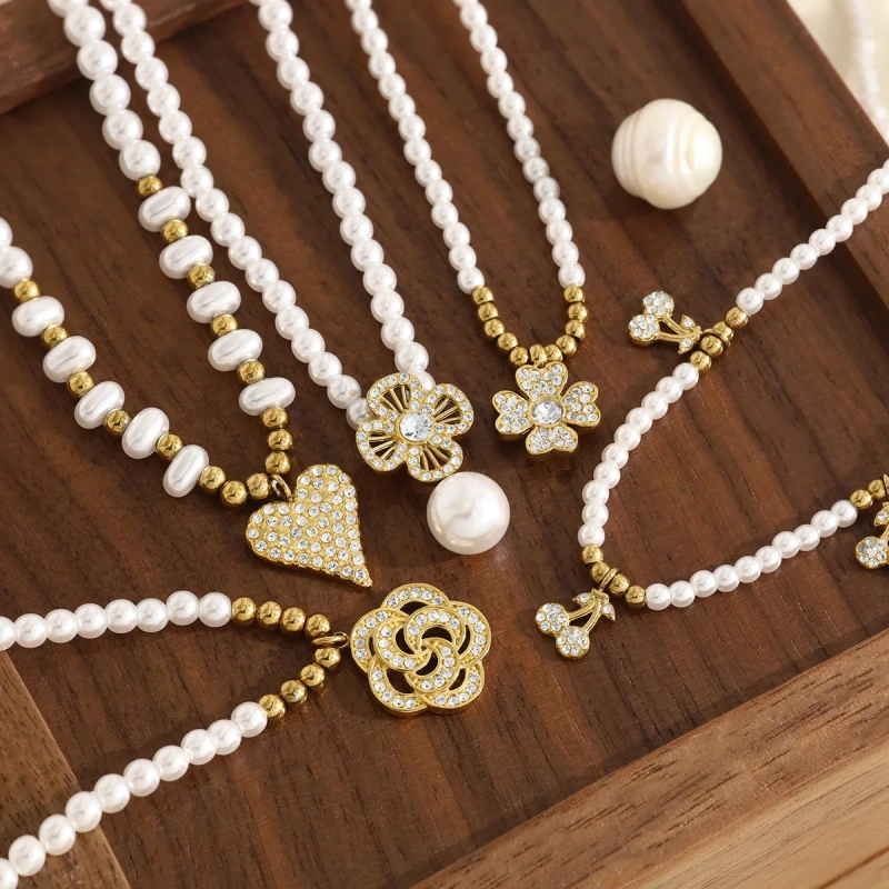 New Pearl Necklace with Petal Heart Pendant for Women 18K Gold Plated Waterproof Stainless Steel YF8326