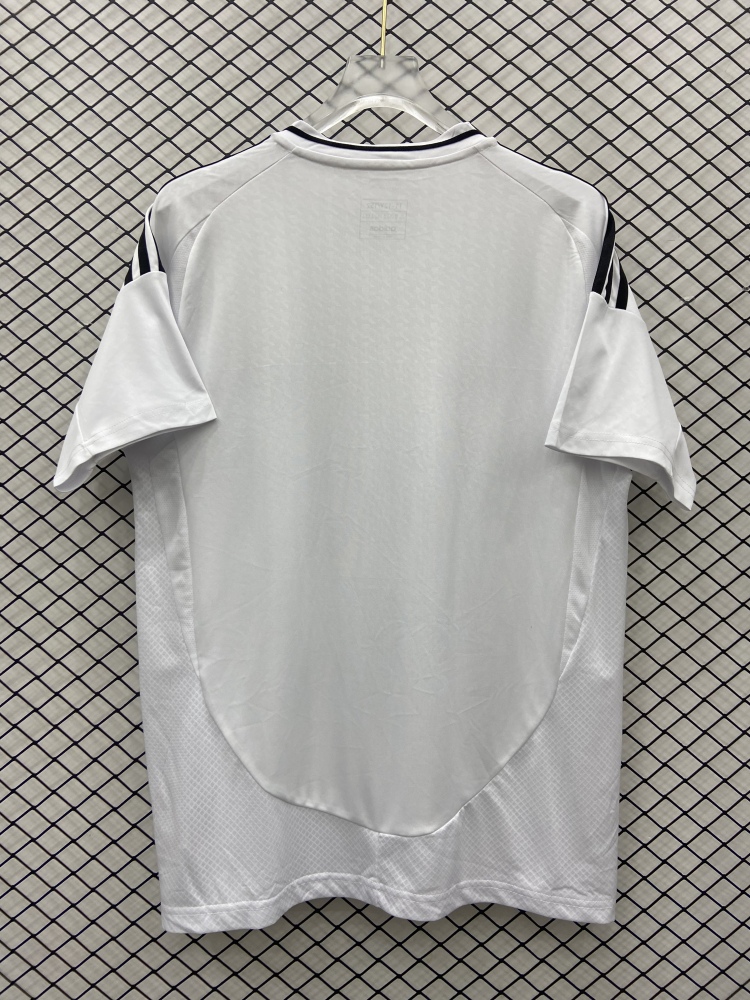 24-25 Real Madrid Home
