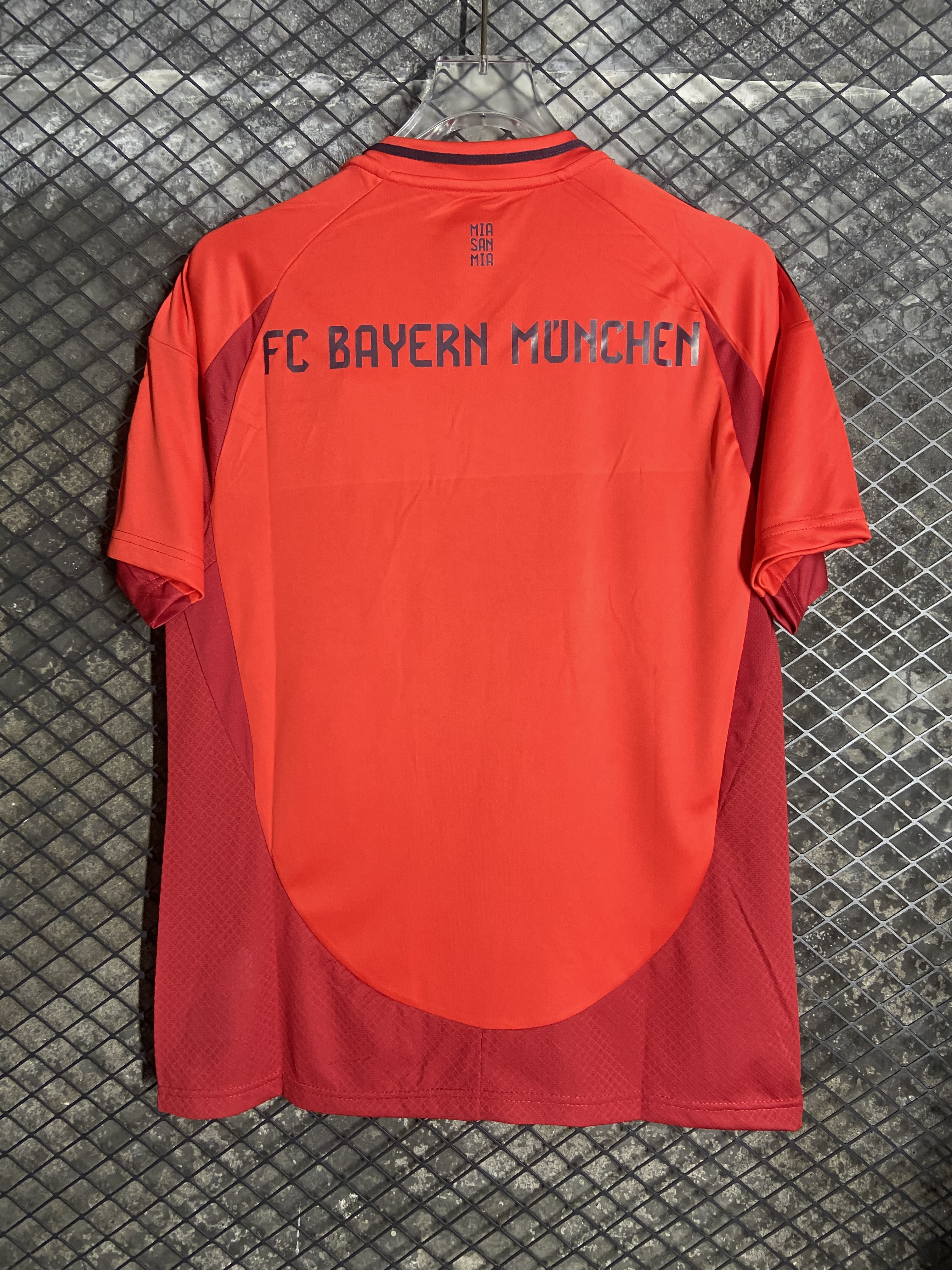 24-25 Bayern Munich Home