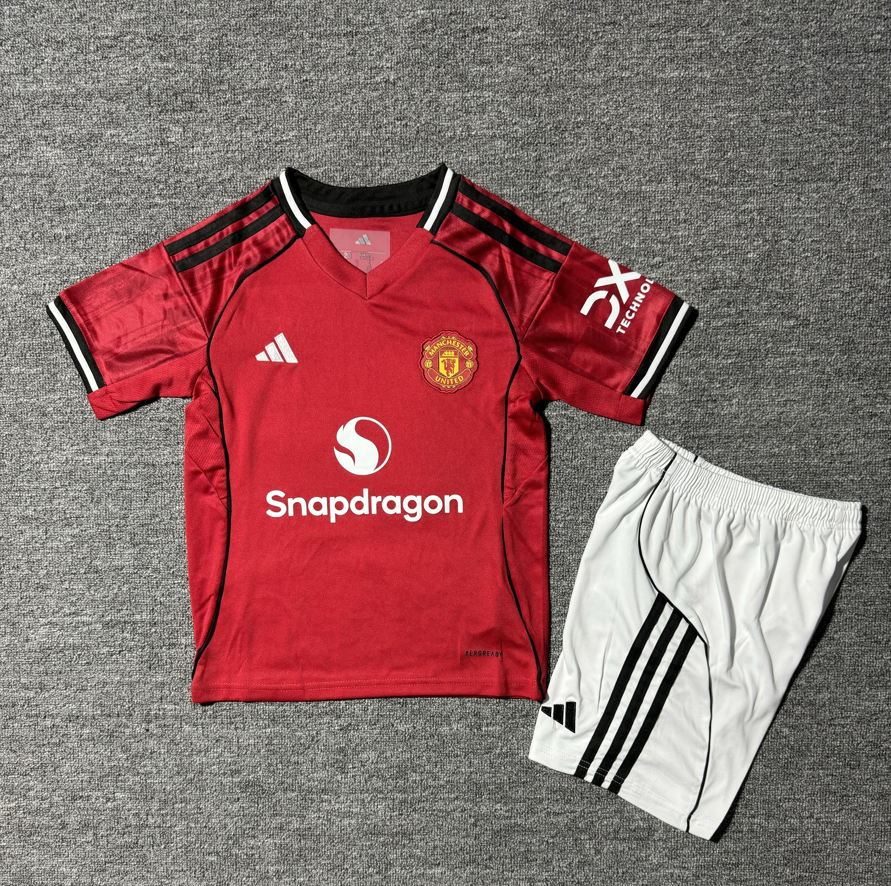 2526 Manchester United Home Kits