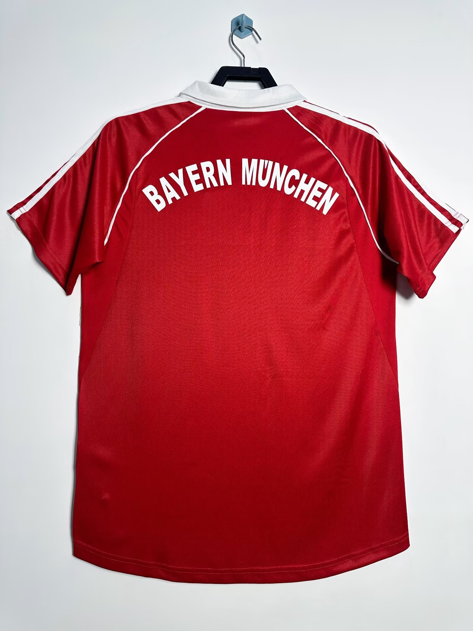 2005-06 Bayern Munich Home