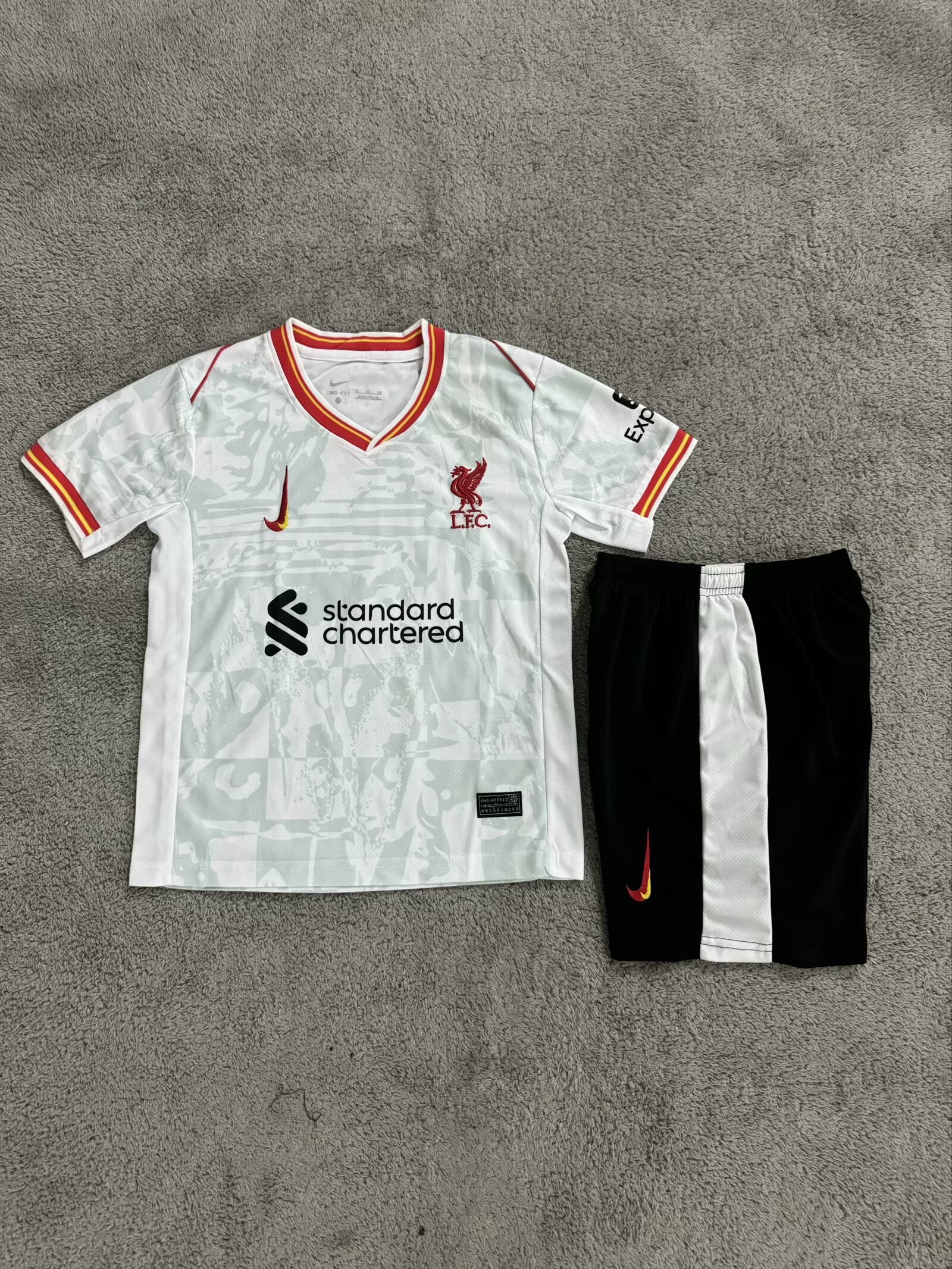 24-25 Liverpool Second Away