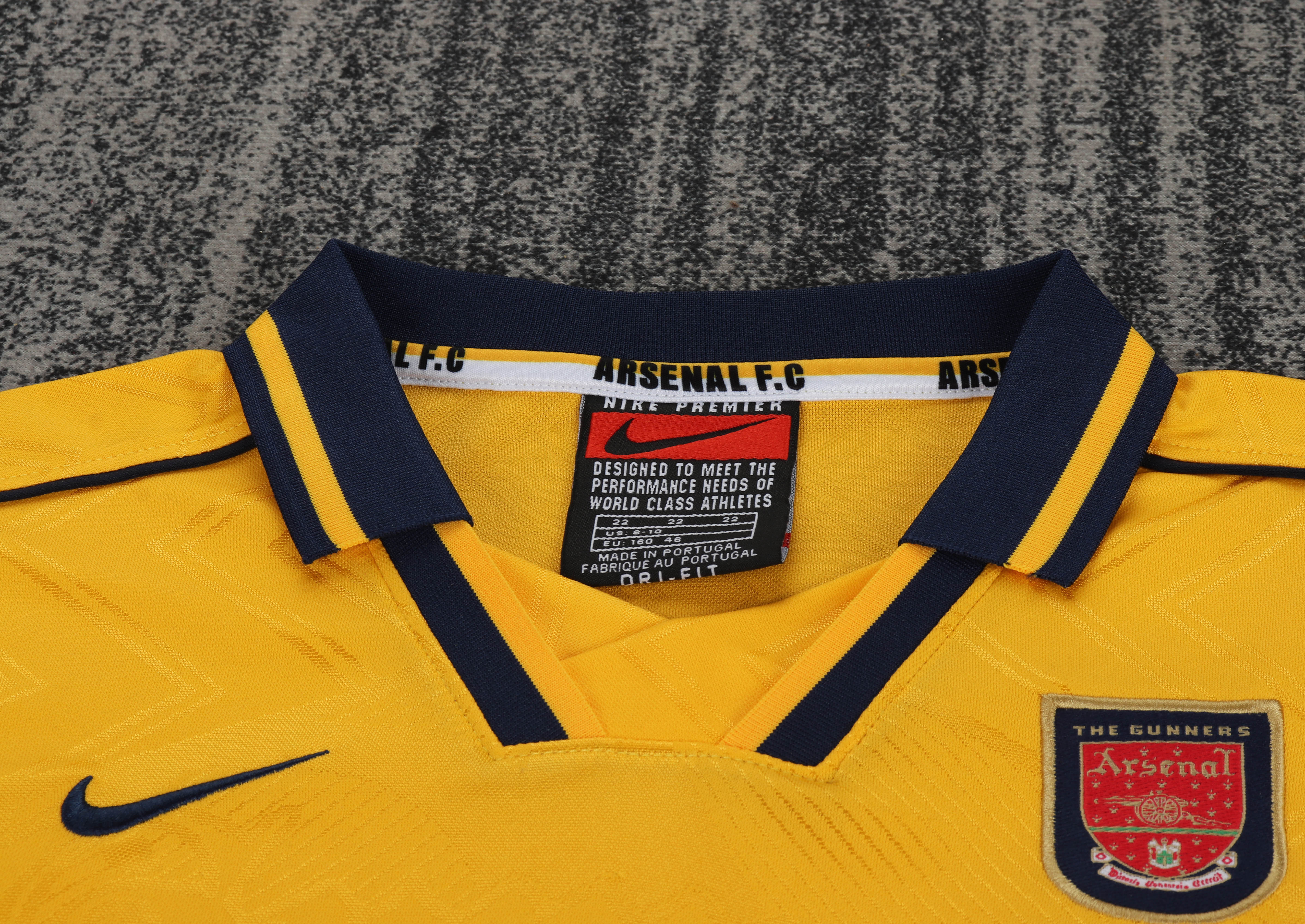1996-97 Arsenal Away