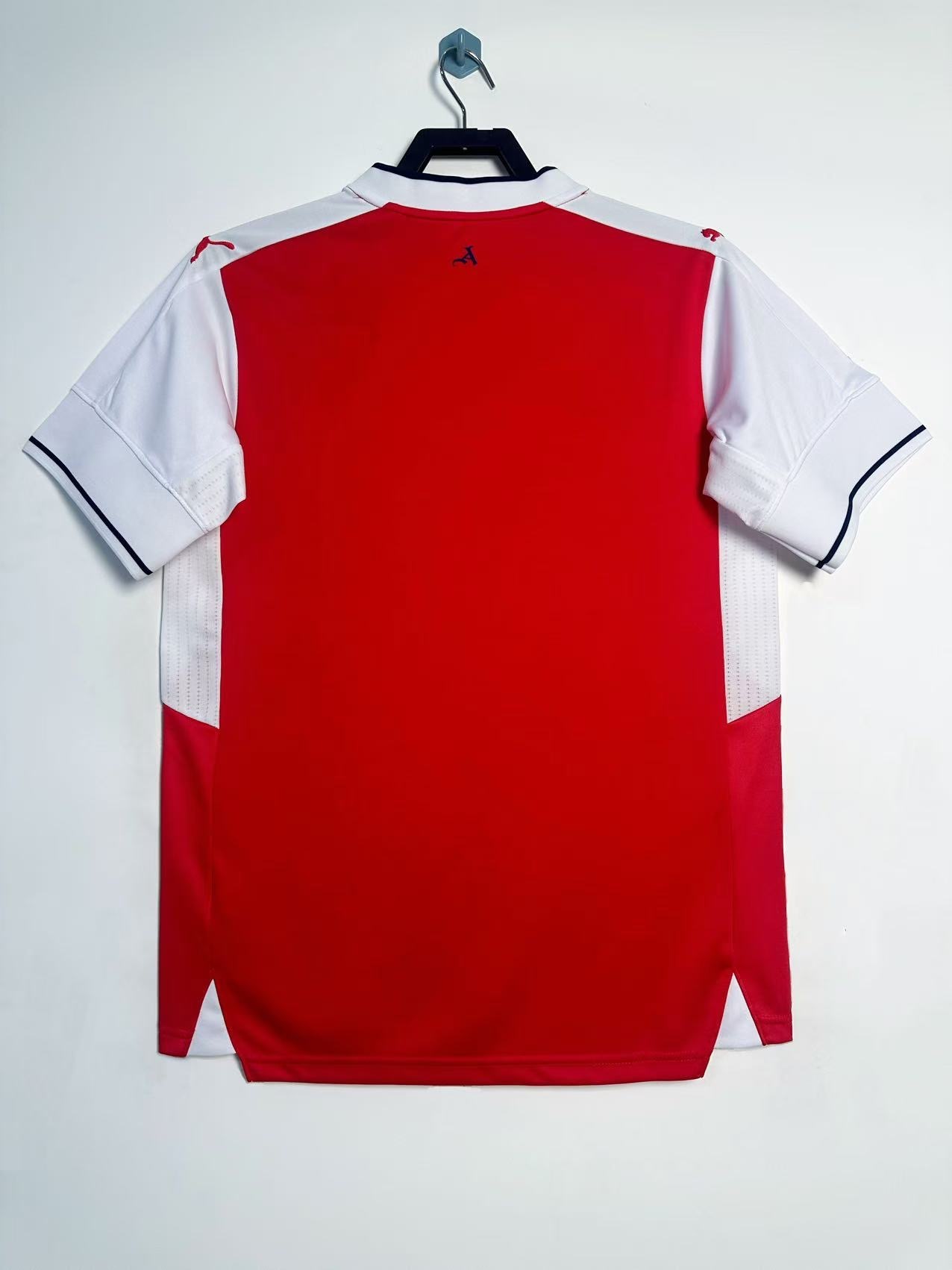 2016-17 Arsenal Home