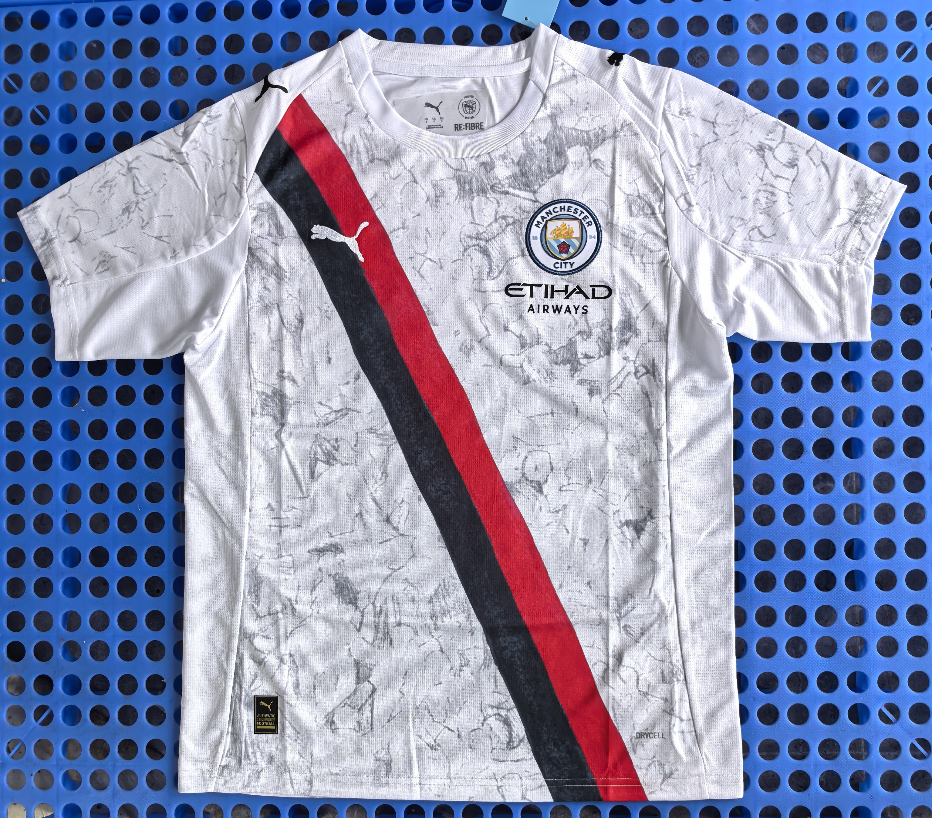 25-26 Manchester City Away