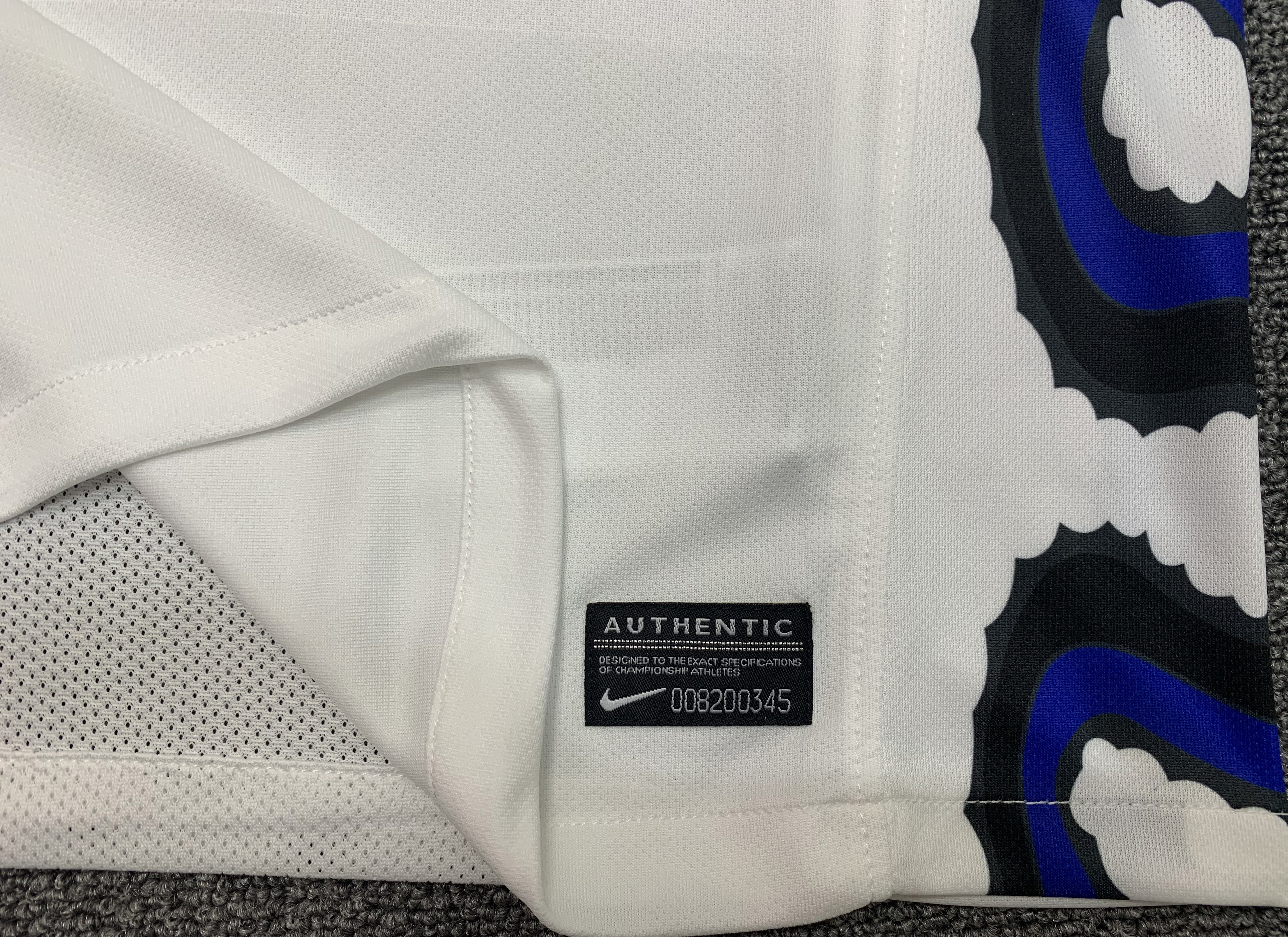 2010-11 Inter Milan Away White