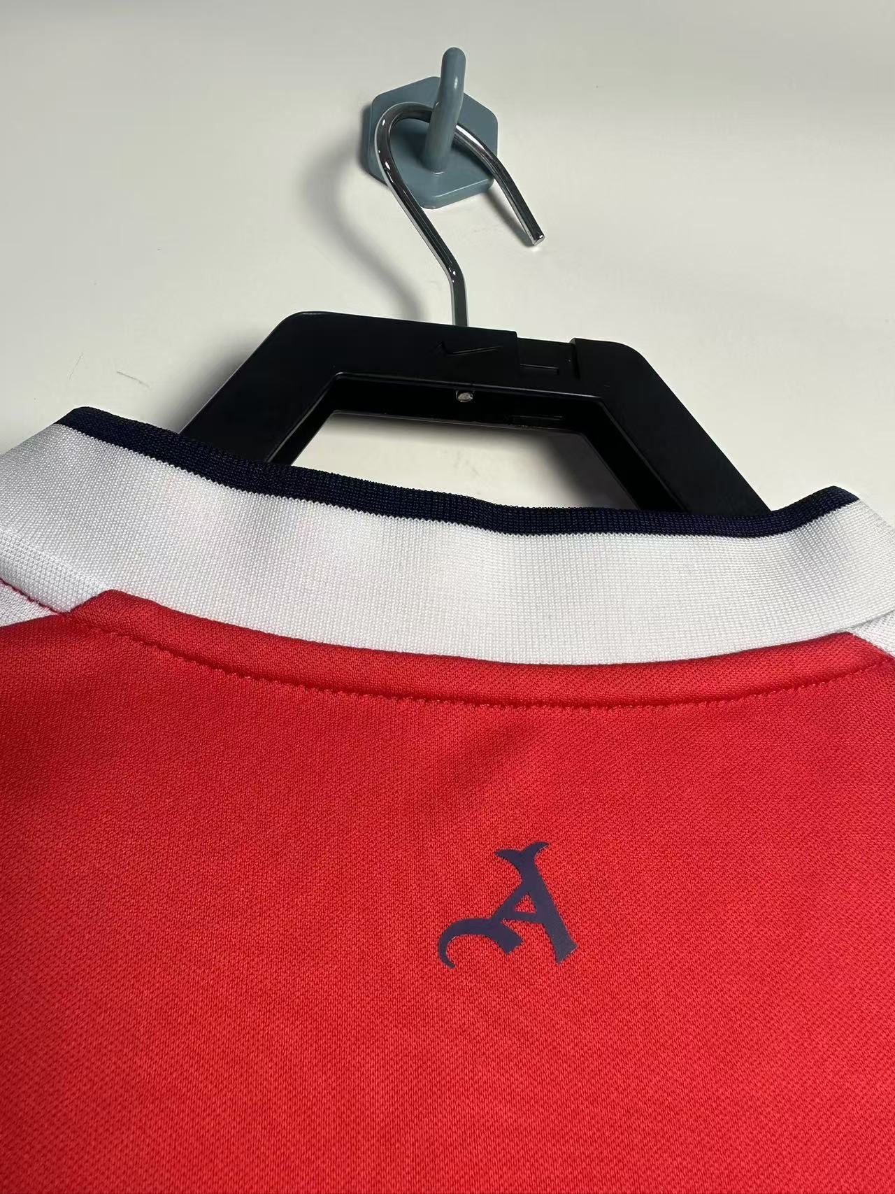 2016-17 Arsenal Home