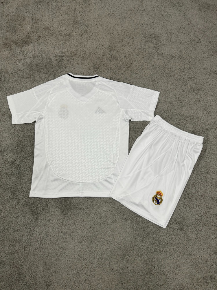 24-25 Real Madrid Home Kits