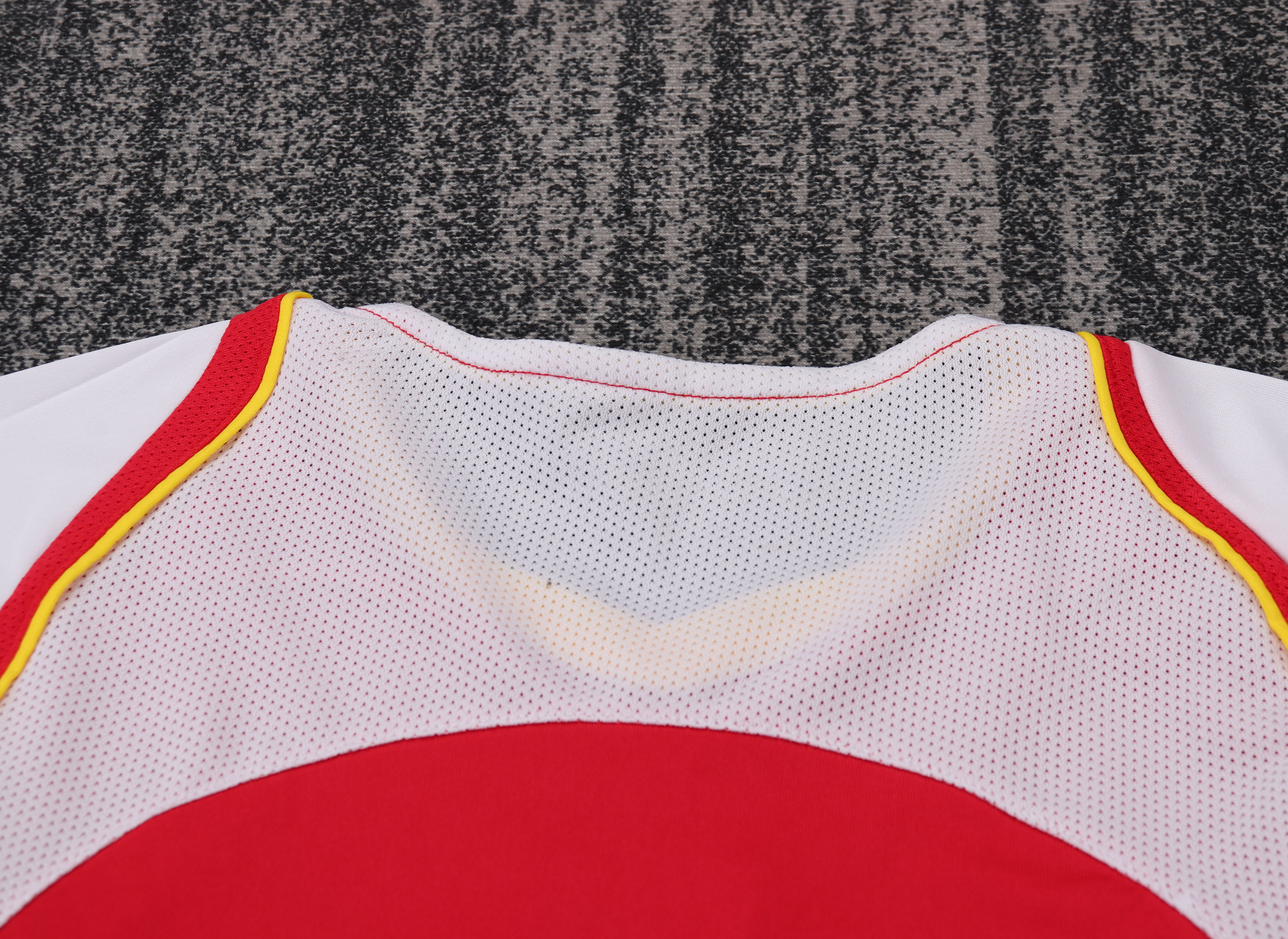 04-05 Arsenal Home