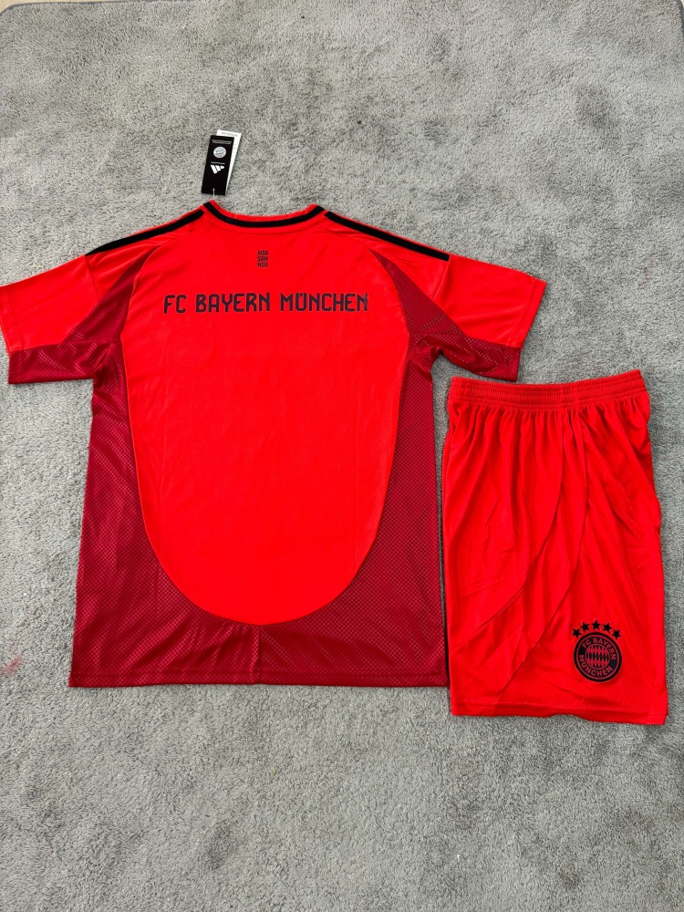 24-25 Bayern Munich Home