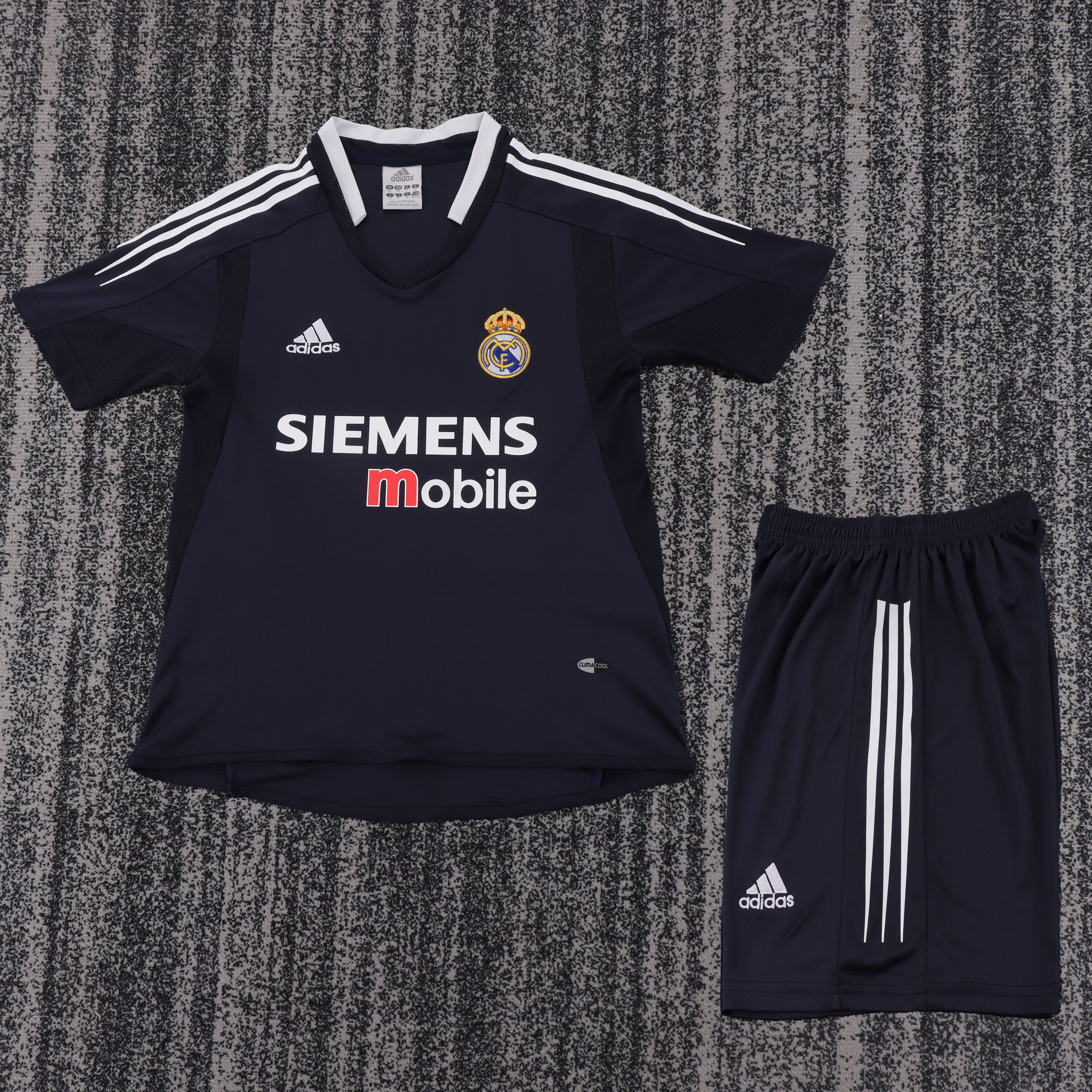 2004-05 Real Madrid Away