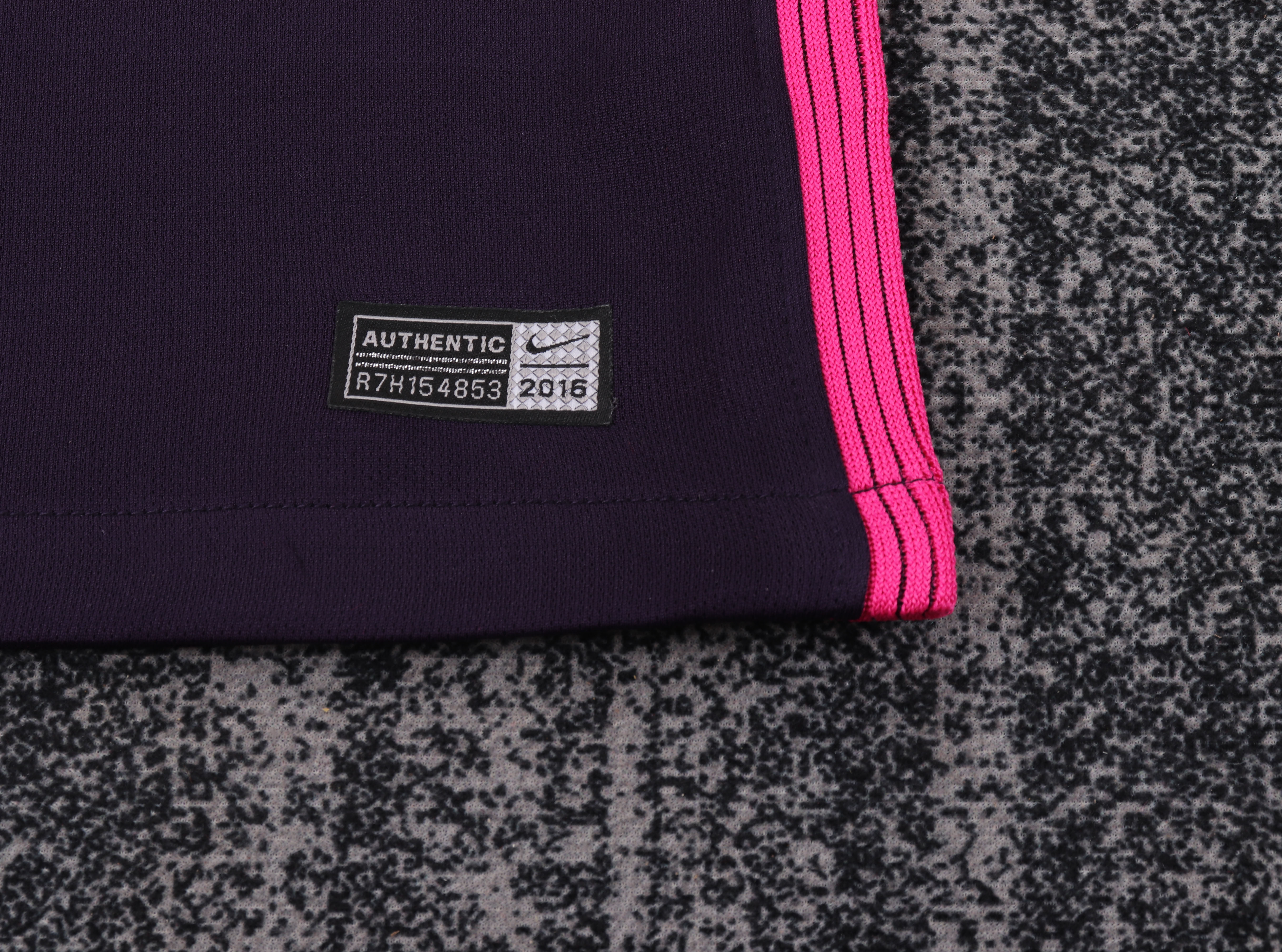 2016-17 Barcelona Away