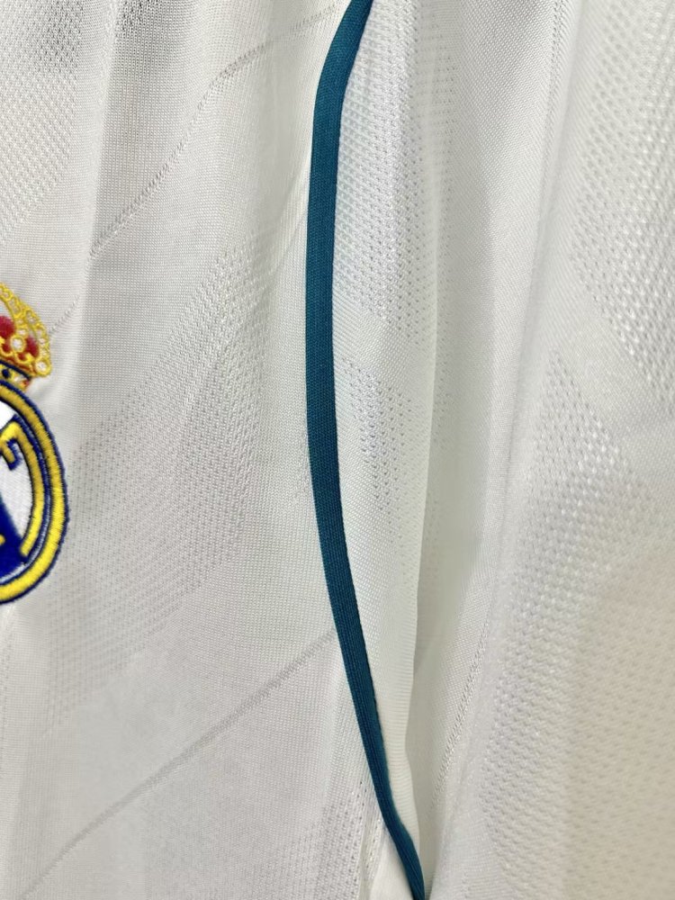 2017-18 Real Madrid Home