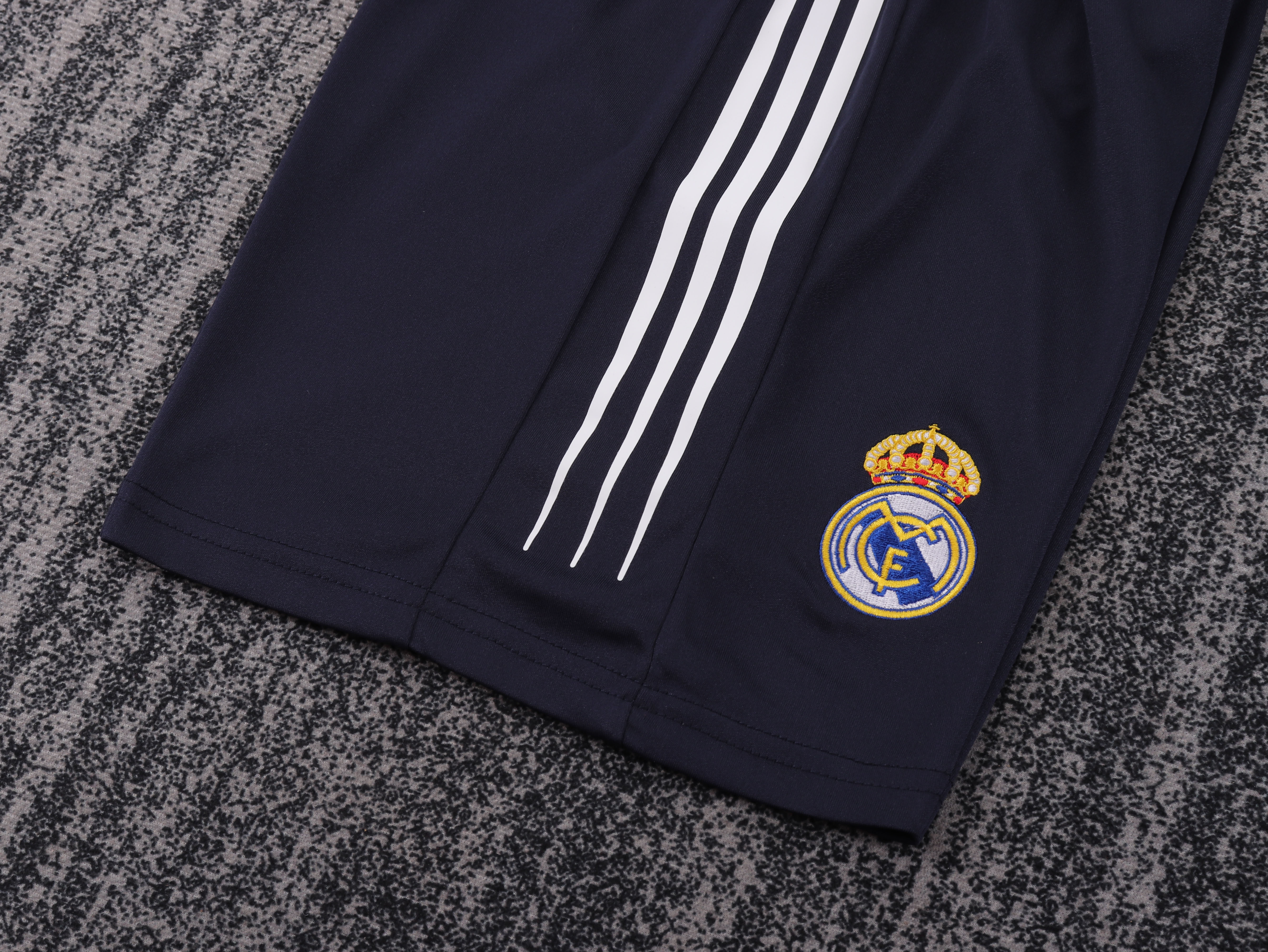 2004-05 Real Madrid Away