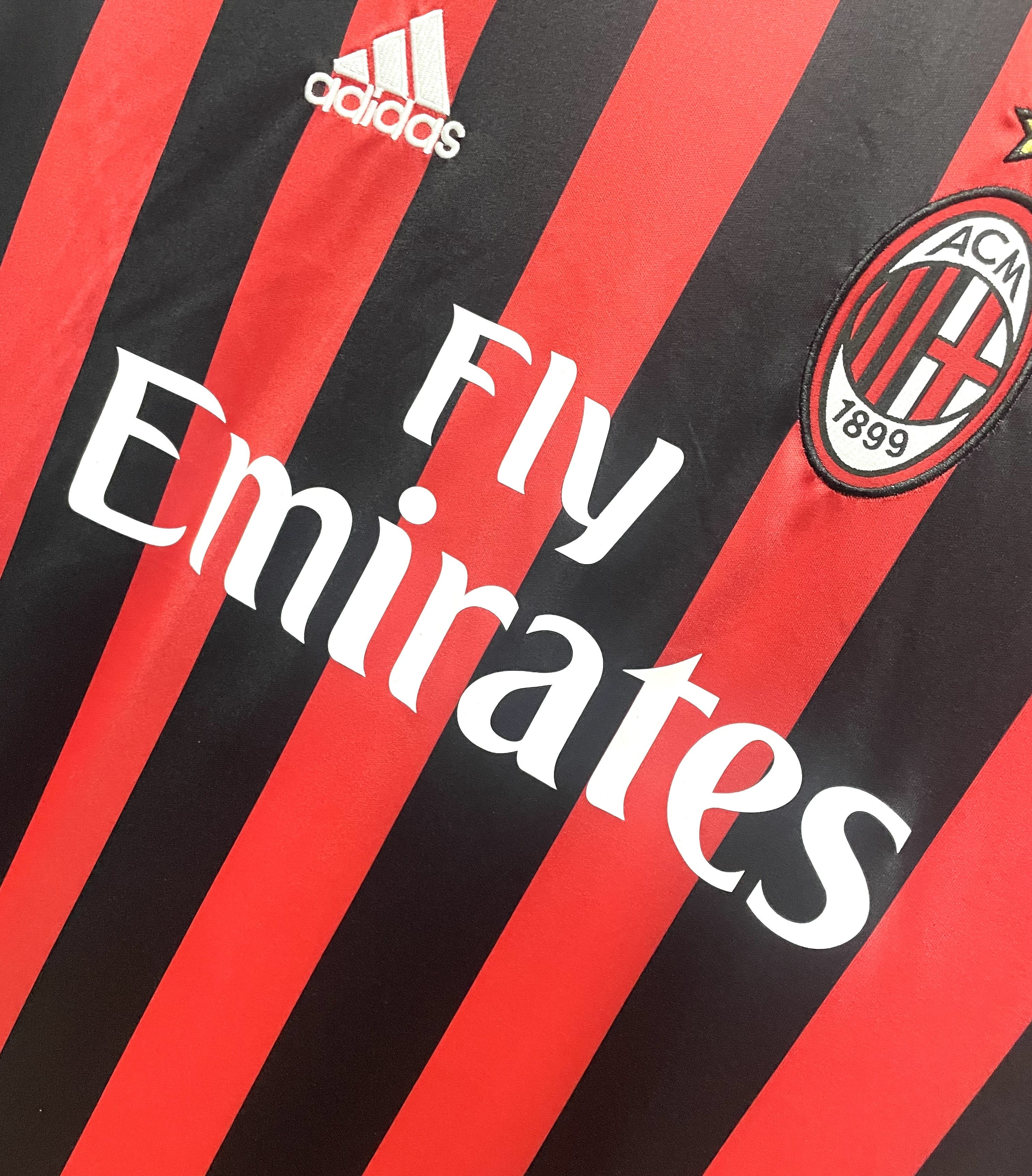2017-18 AC Milan Home