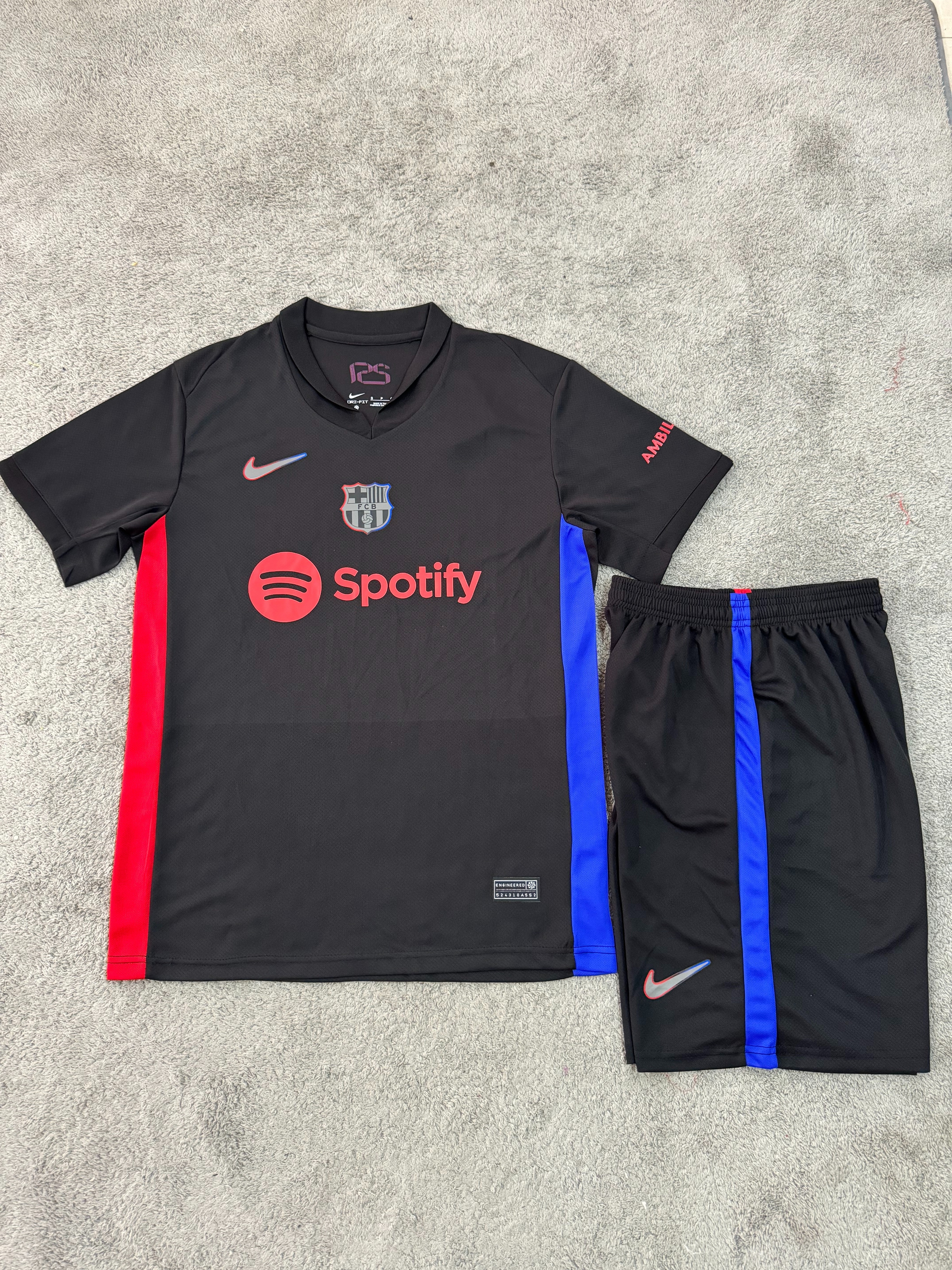 24-25 Barcelona Away