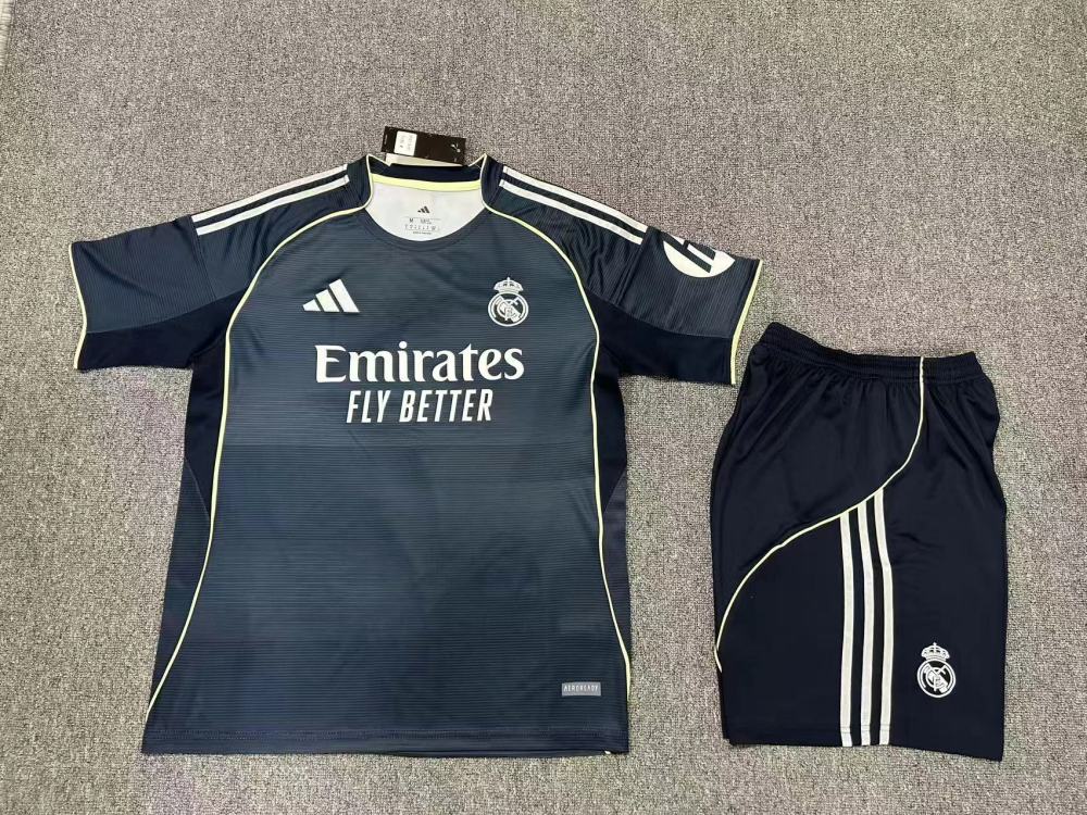 2526 Real Madrid Away