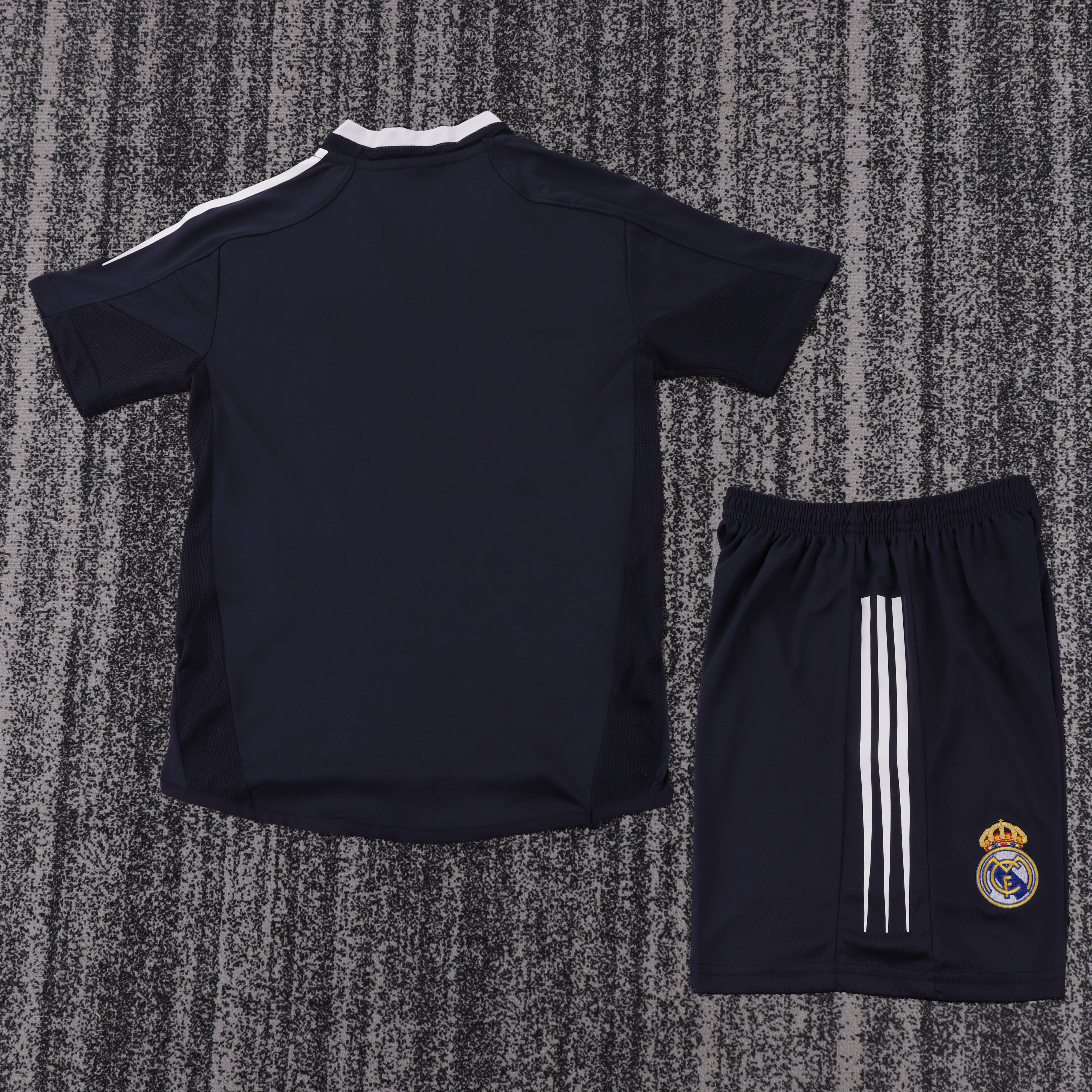 2004-05 Real Madrid Away
