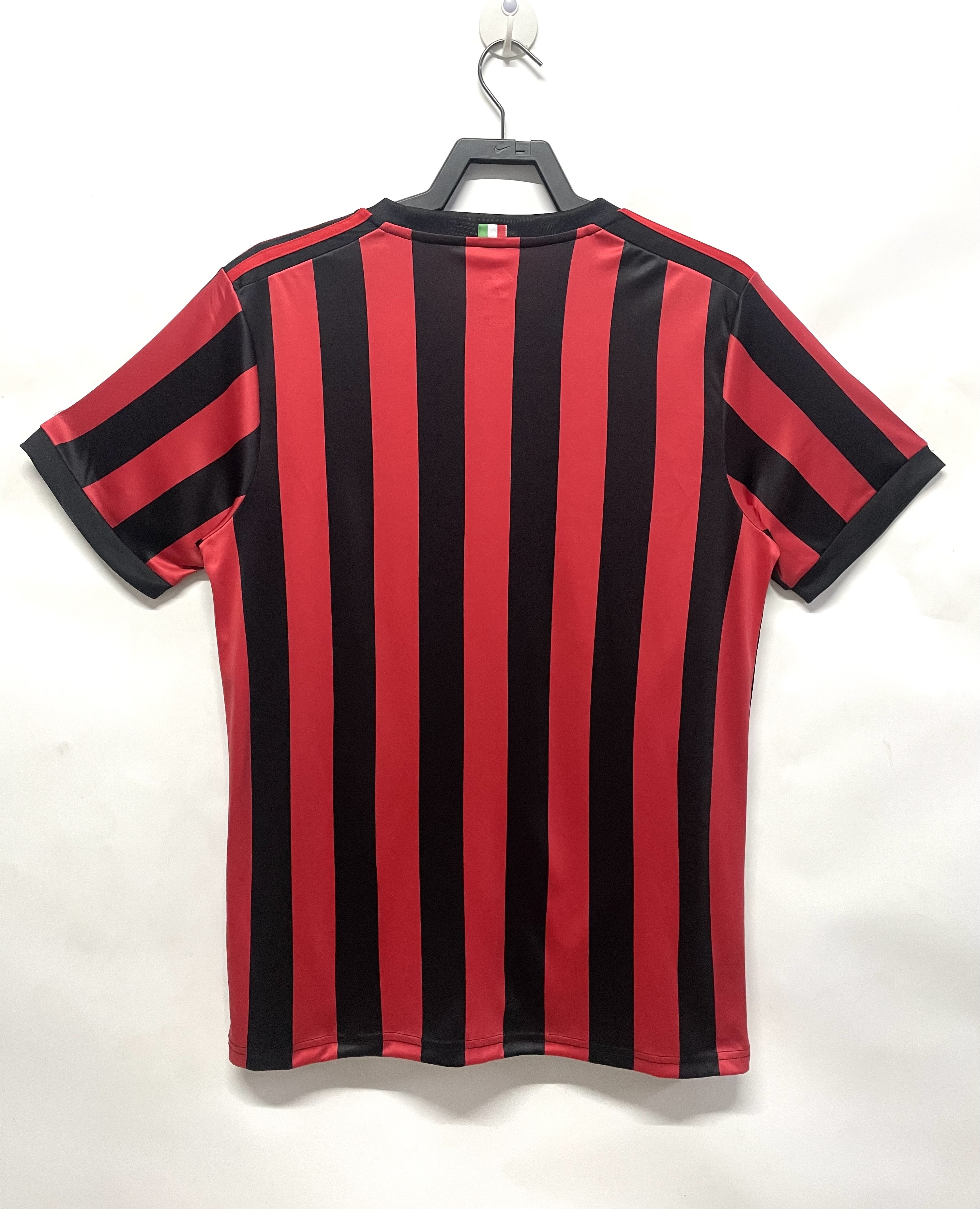 2017-18 AC Milan Home