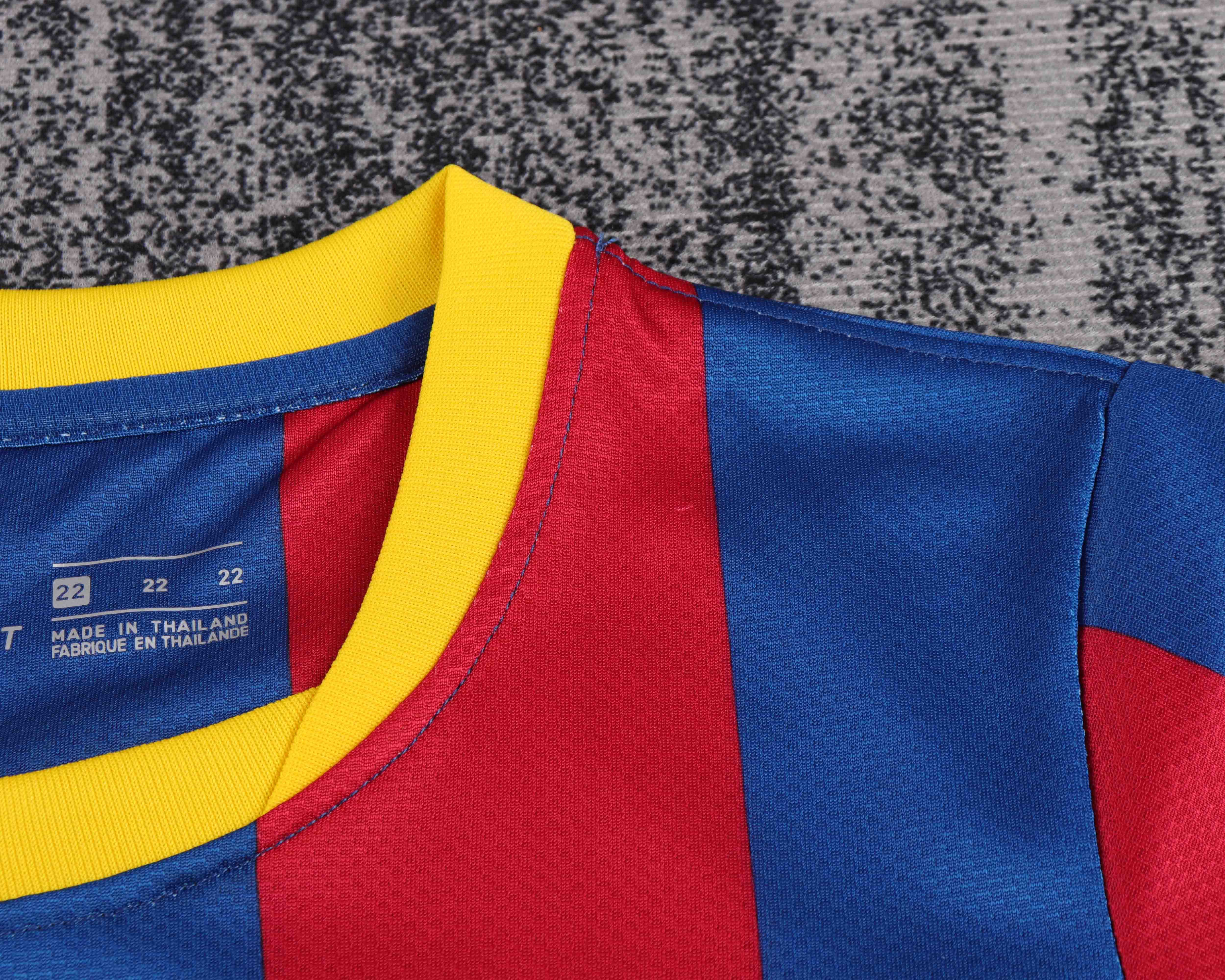 10/11 Barcelona Home