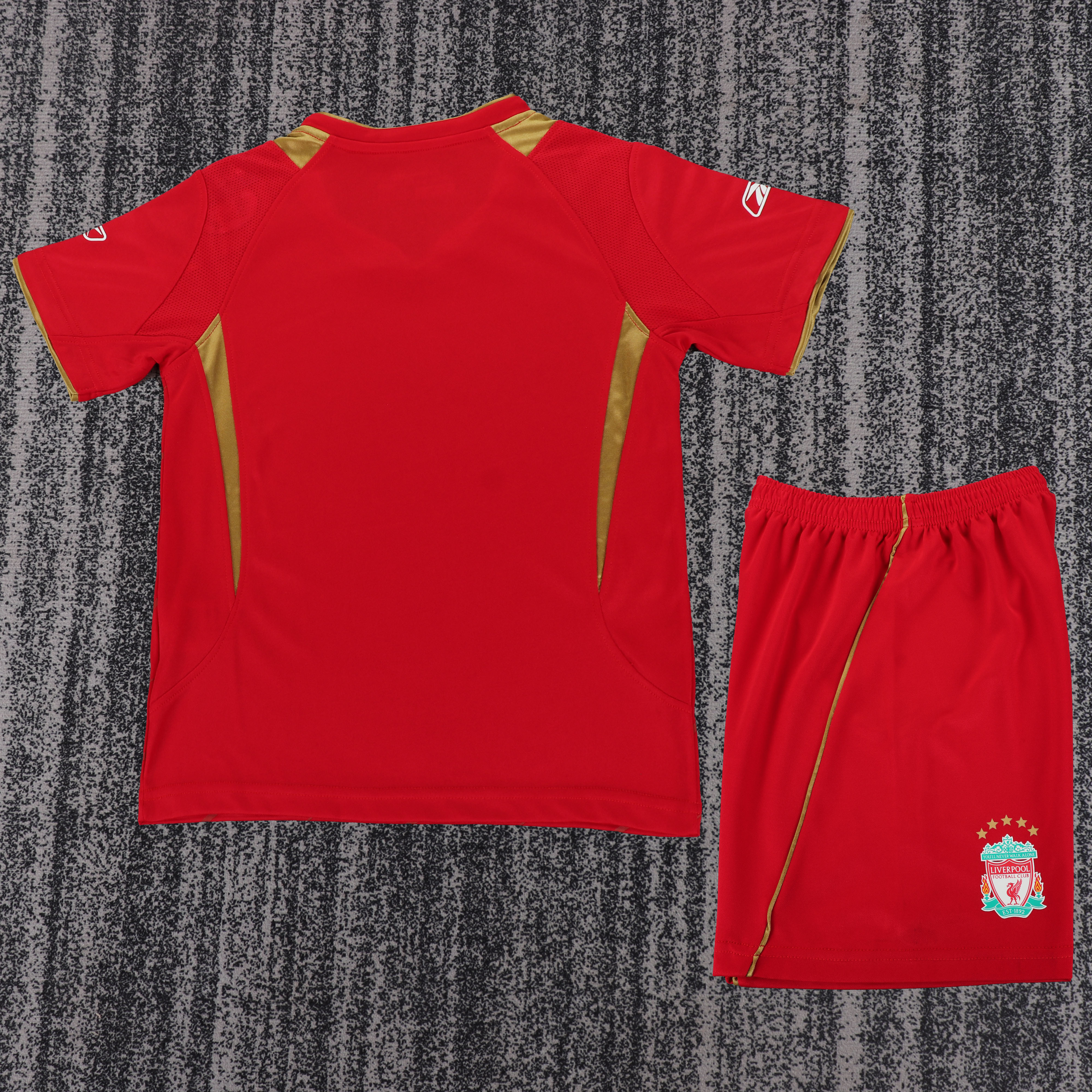 05-06 Liverpool Home