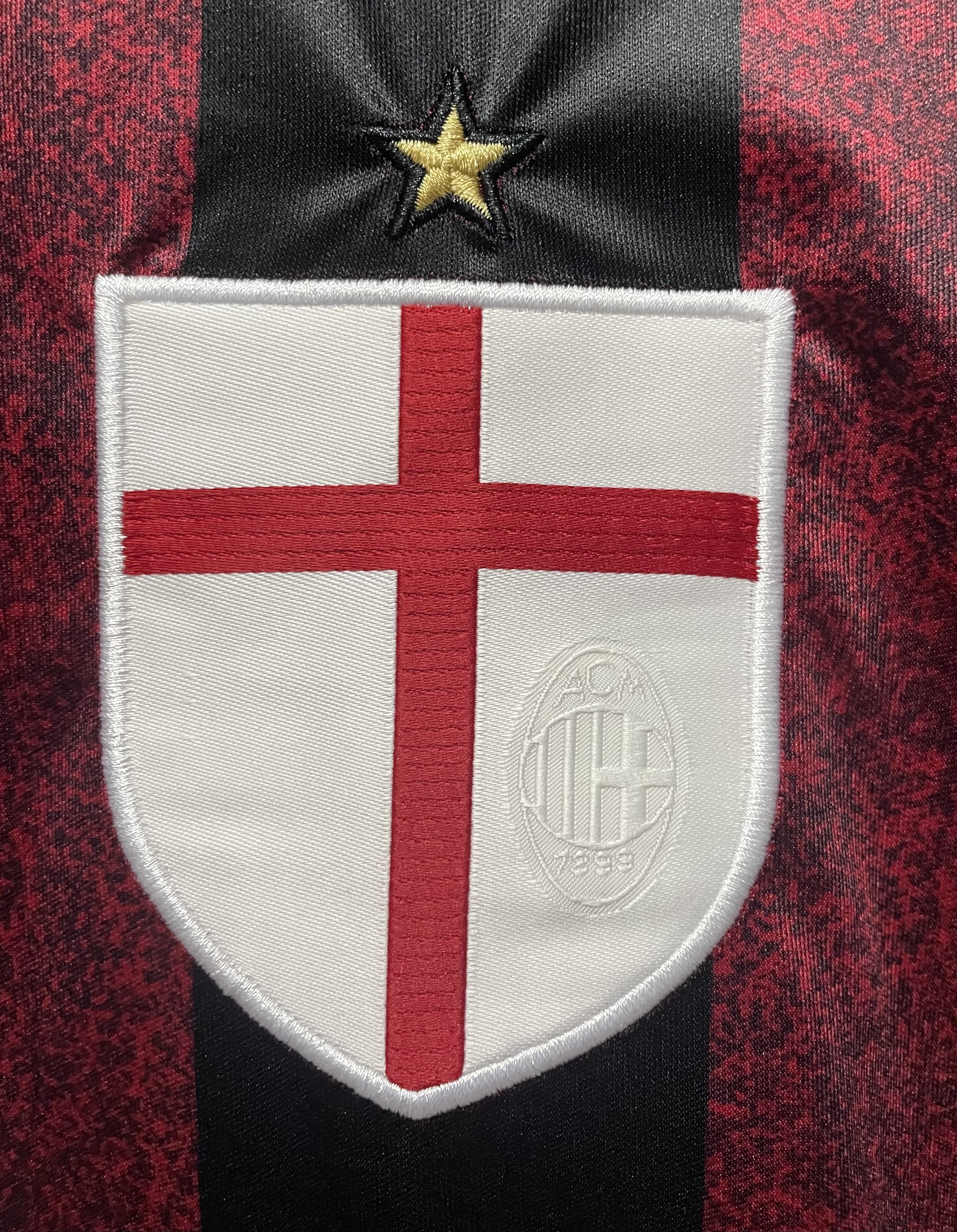 2015-16 AC Milan Home