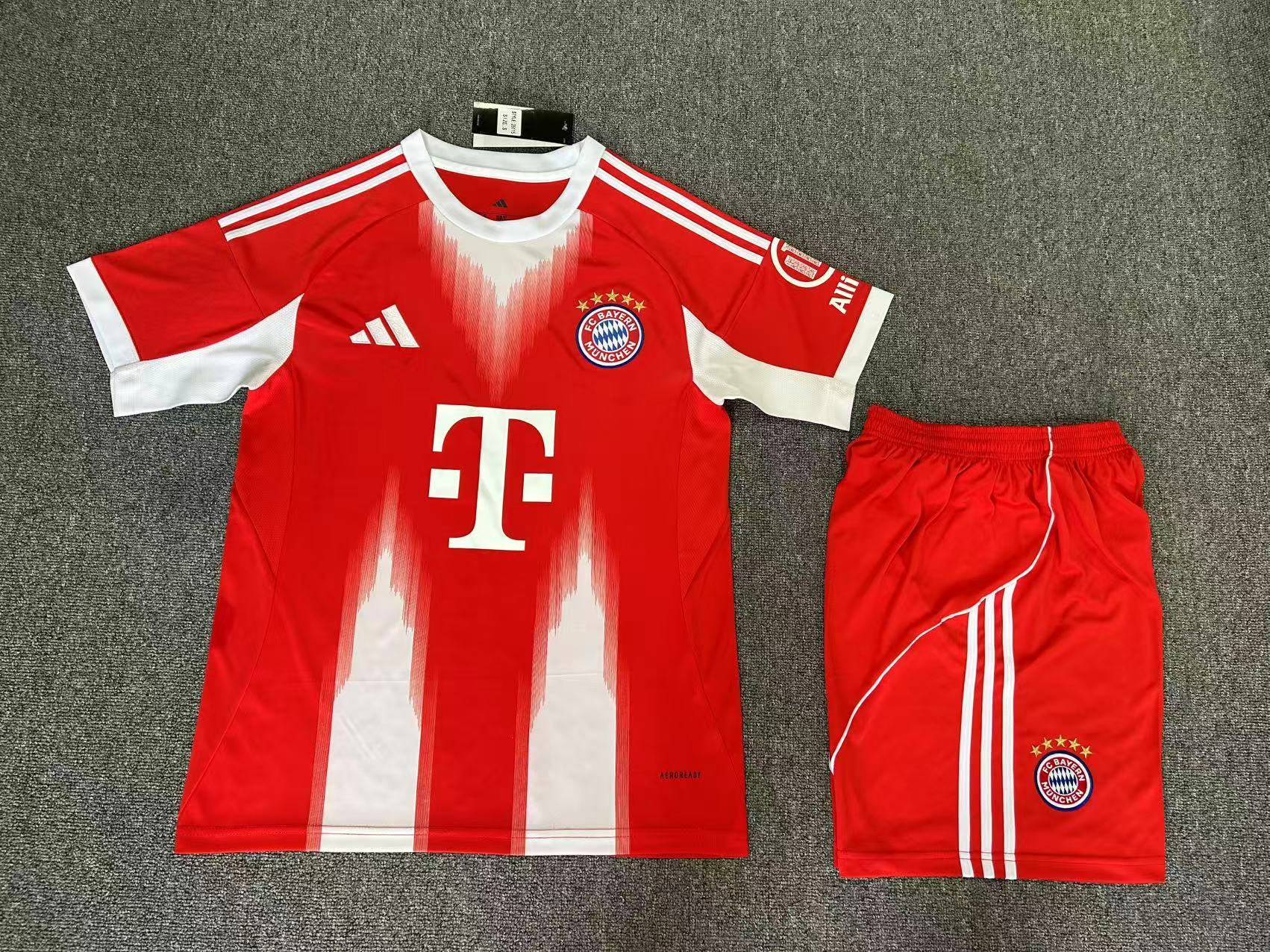 2526 Bayern Munich Home S-2XL