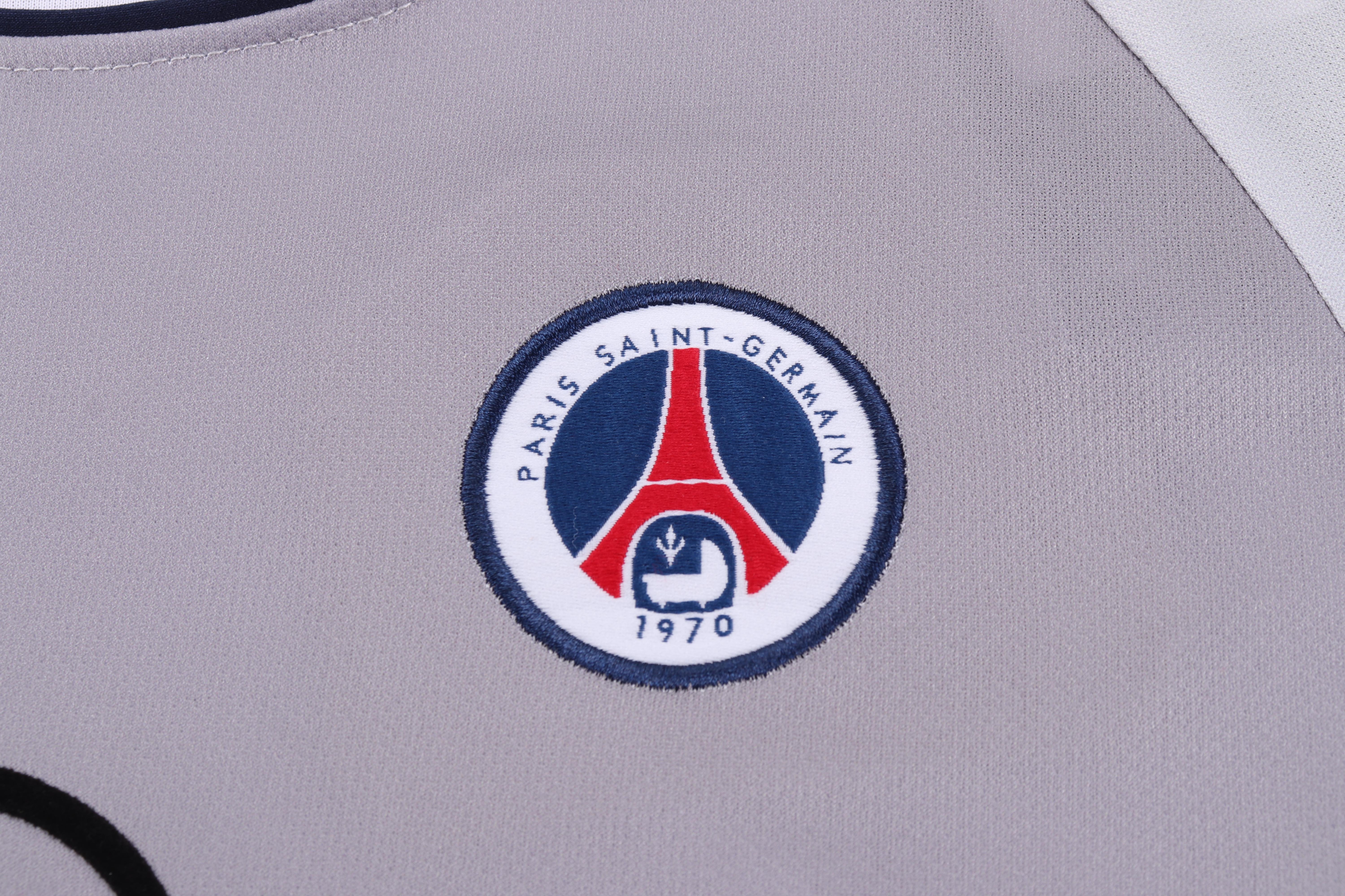 2001-02 PSG Away