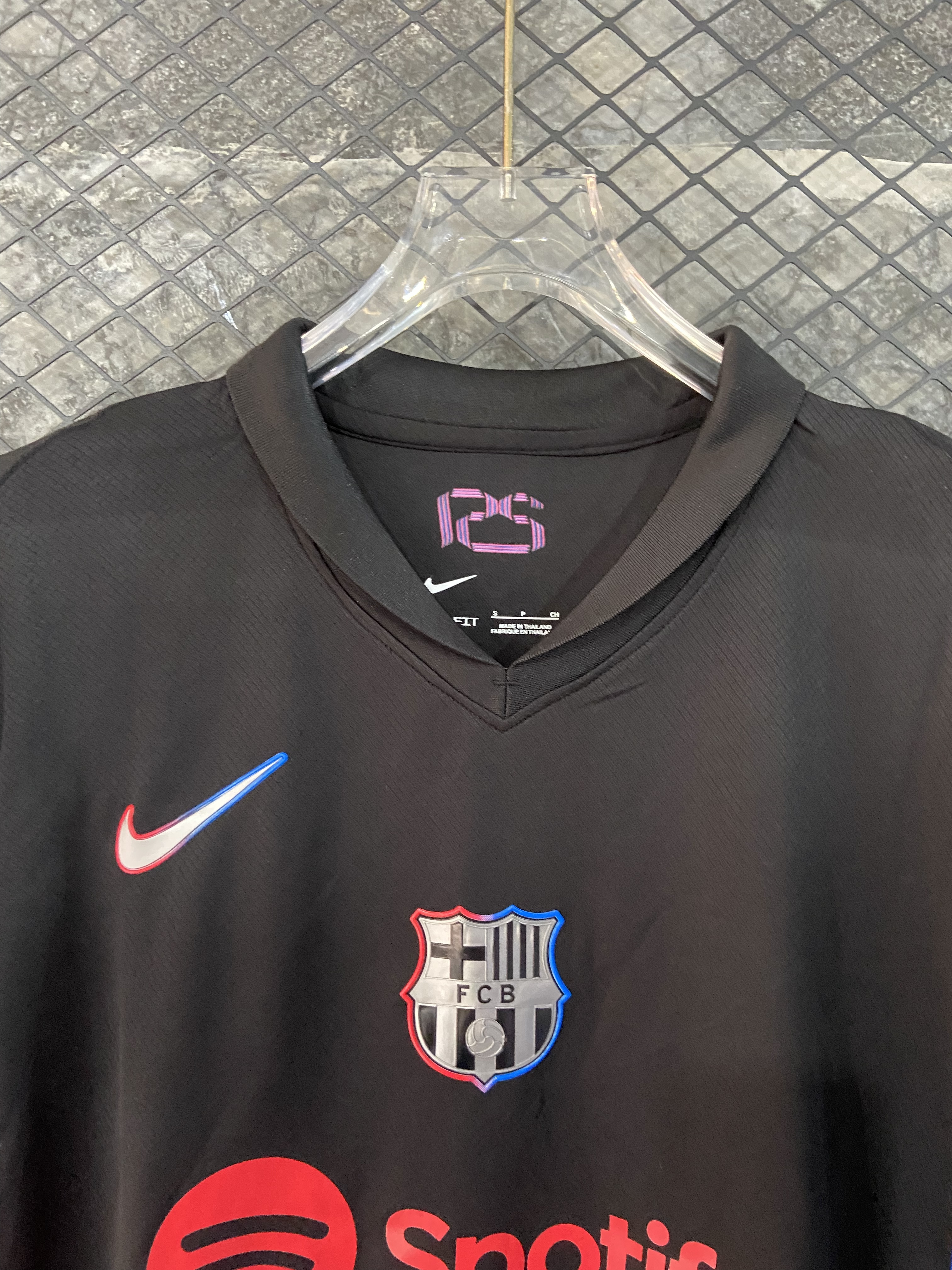 24-25 Barcelona Away