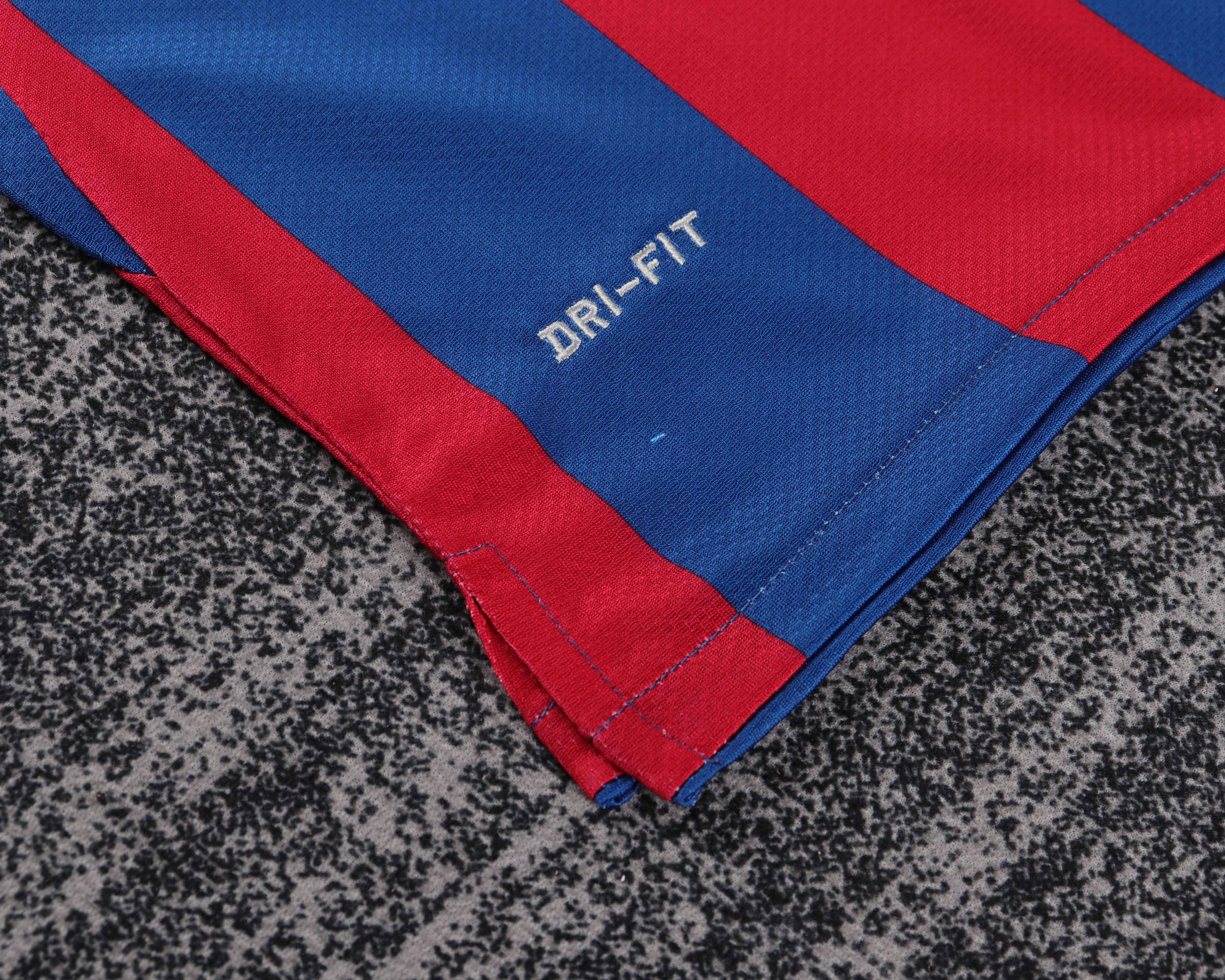 10/11 Barcelona Home