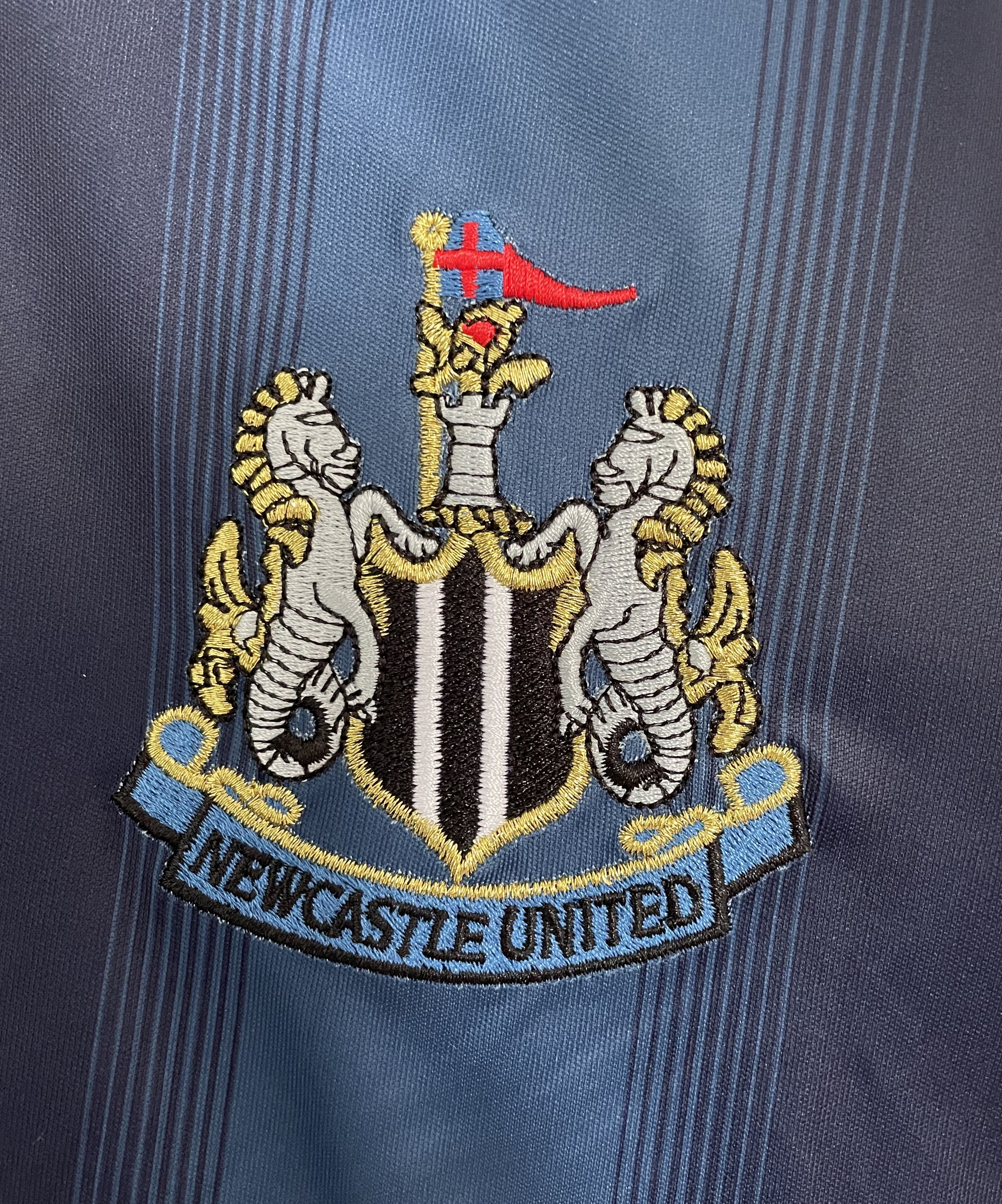 2004-05Newcastle Away