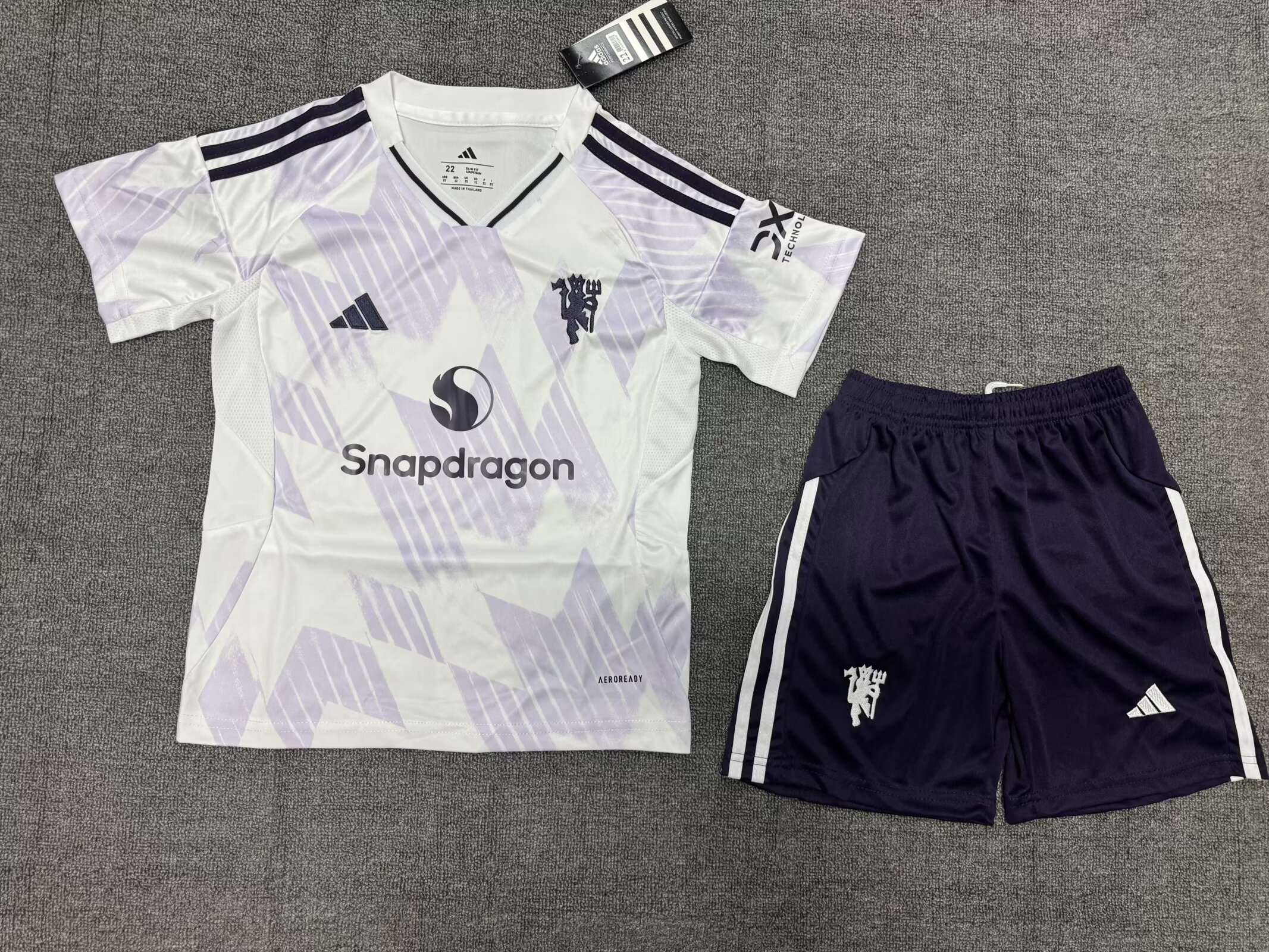 2526 Manchester United Away