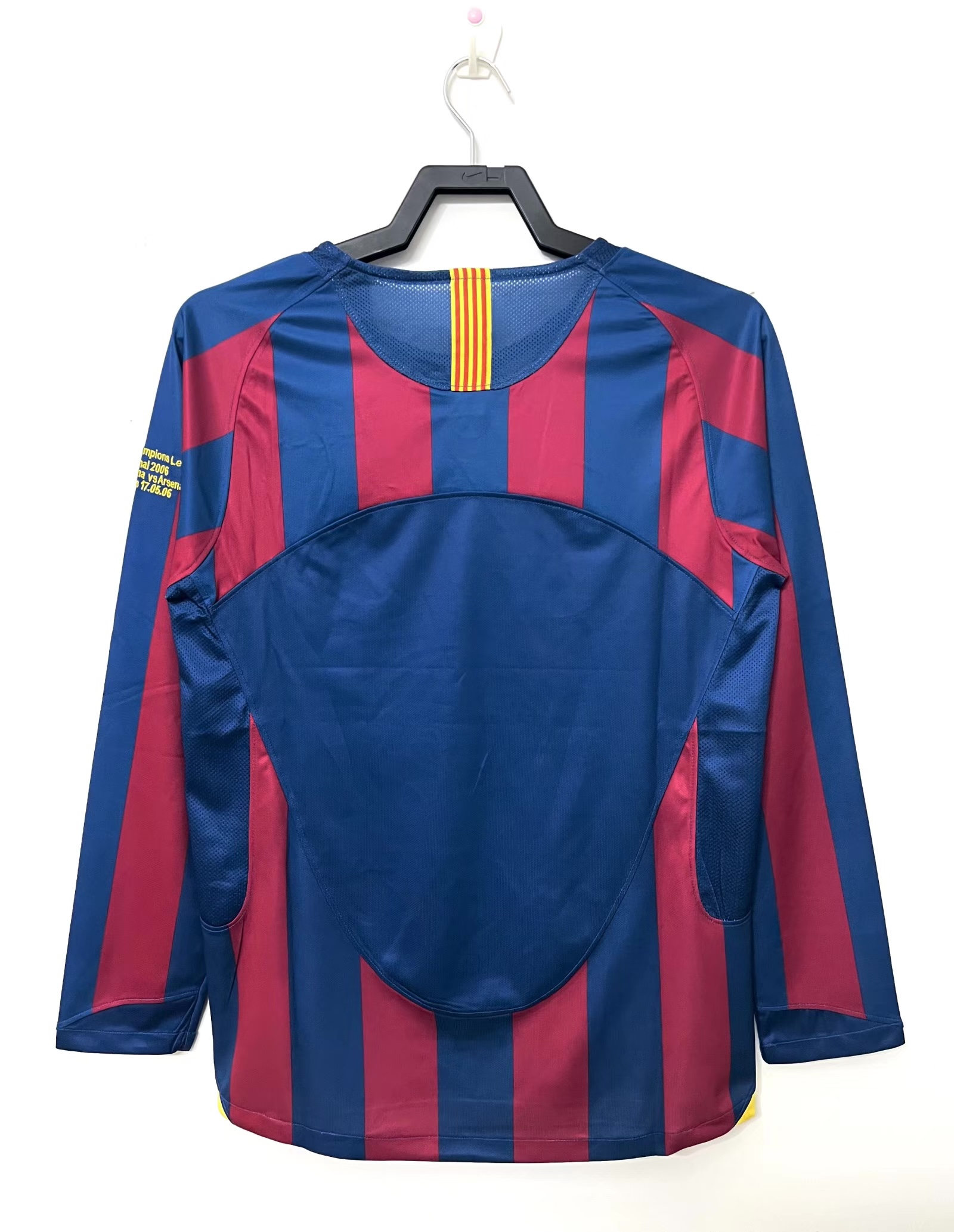 05/06 Barcelona home game for the Champions League, long-sleeved, S-XXL size