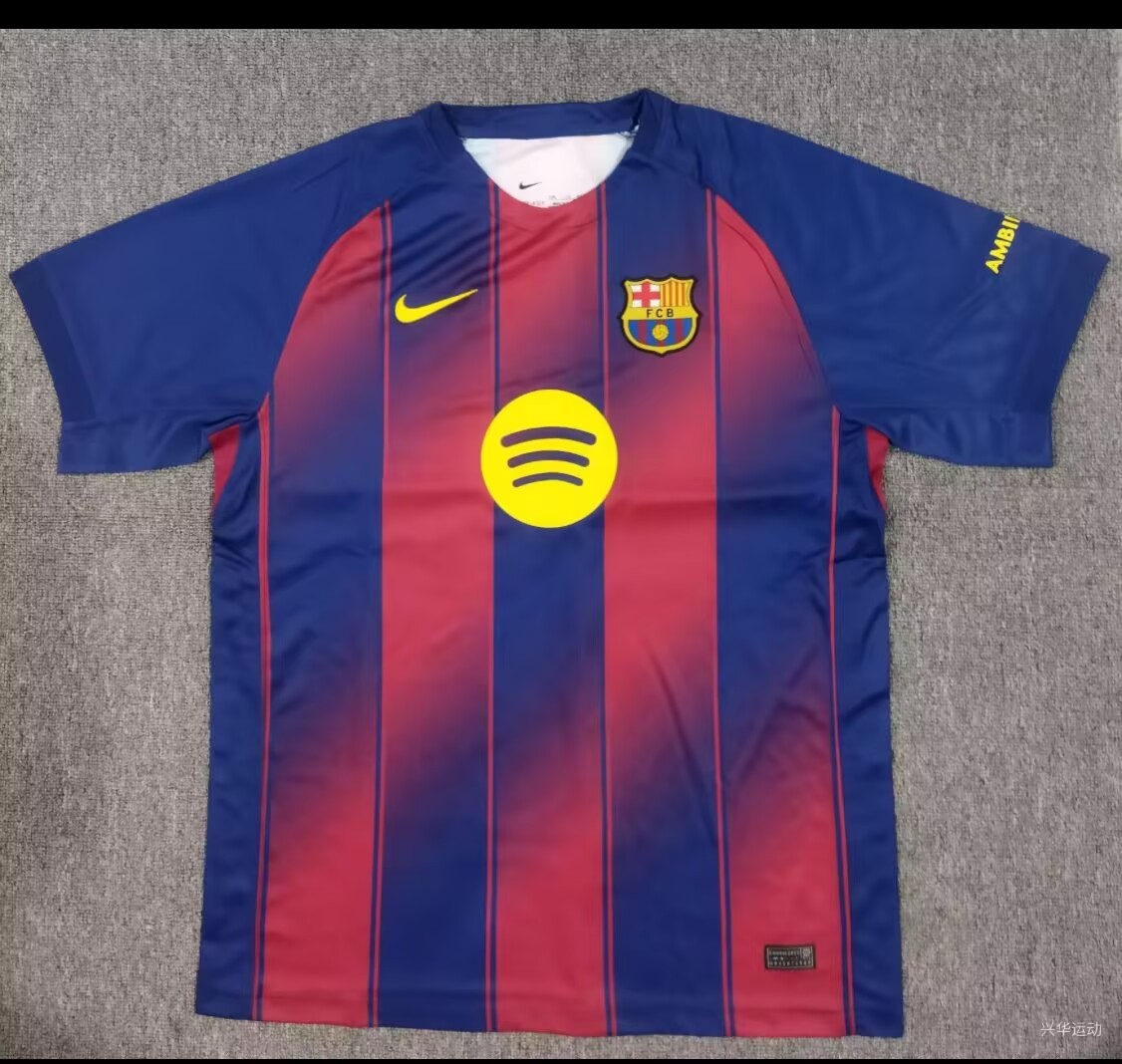 25-26 Barcelona home Yamal 10