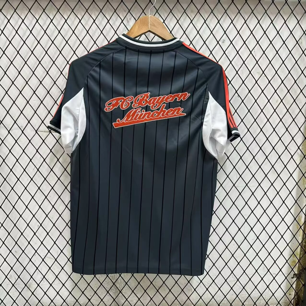 25-26 Bayern Baseball Uniform - Gray